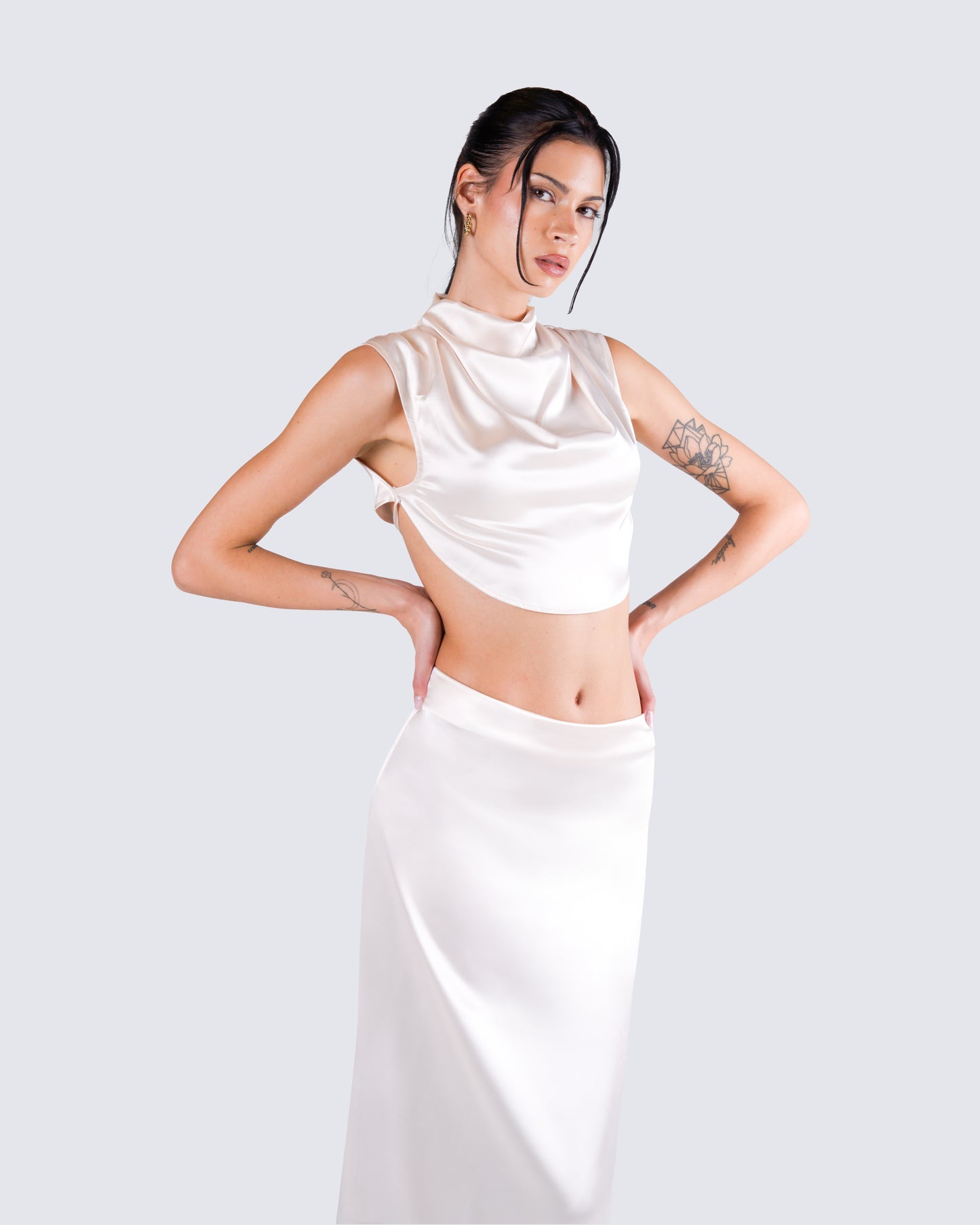 Amal Cream Cropped Top