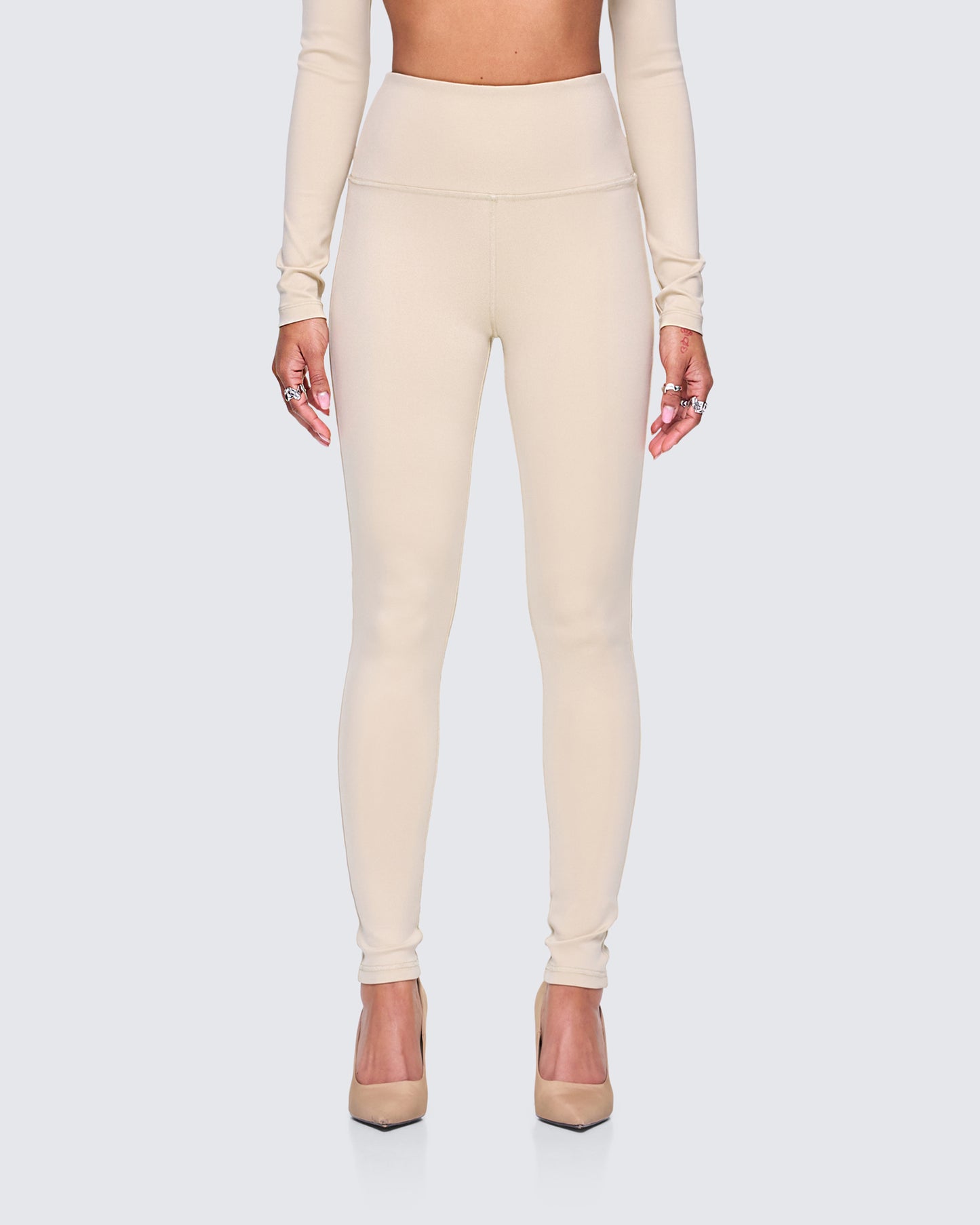 Jyn Khaki Jersey Leggings model front