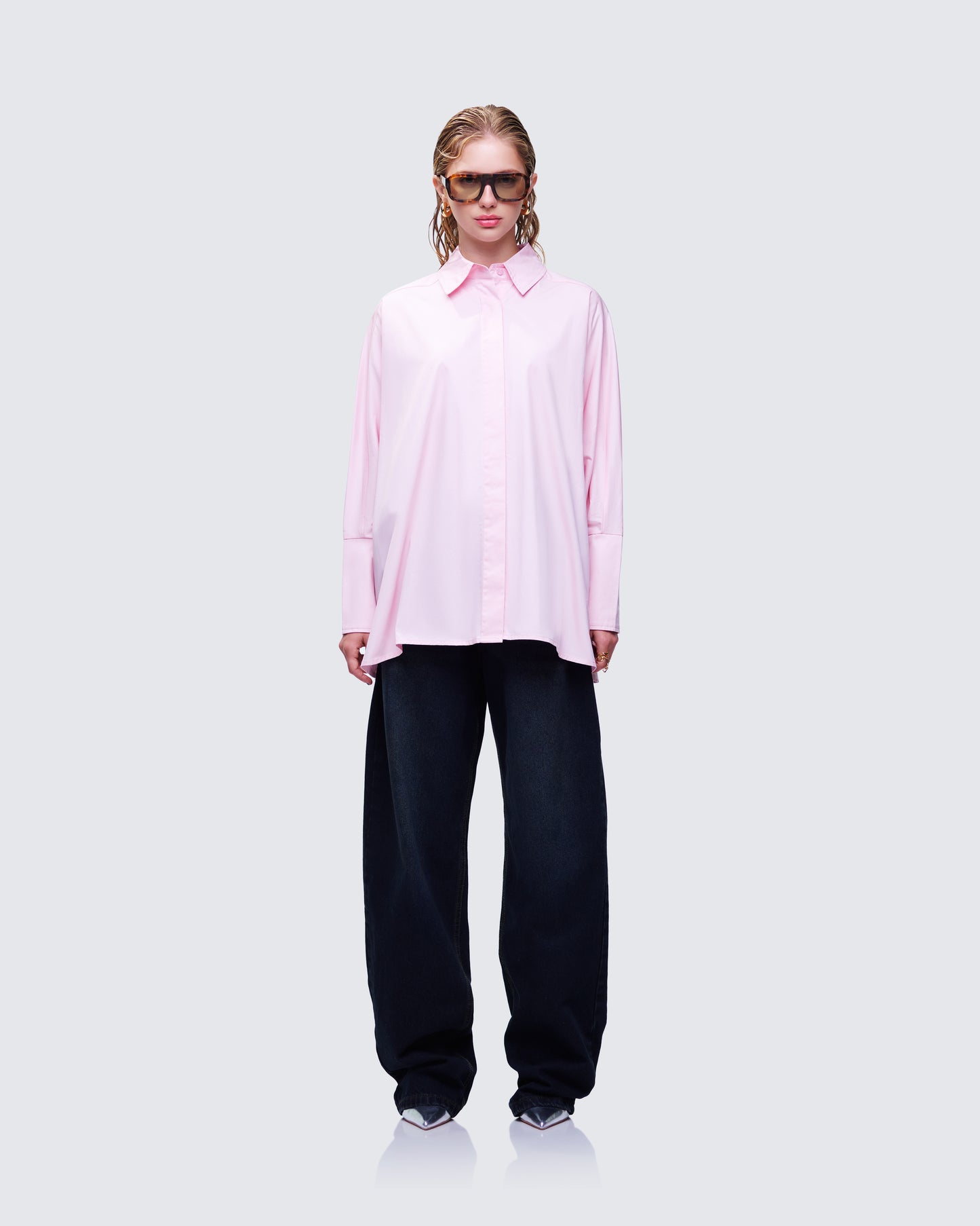 Hesper Tailor Set model front