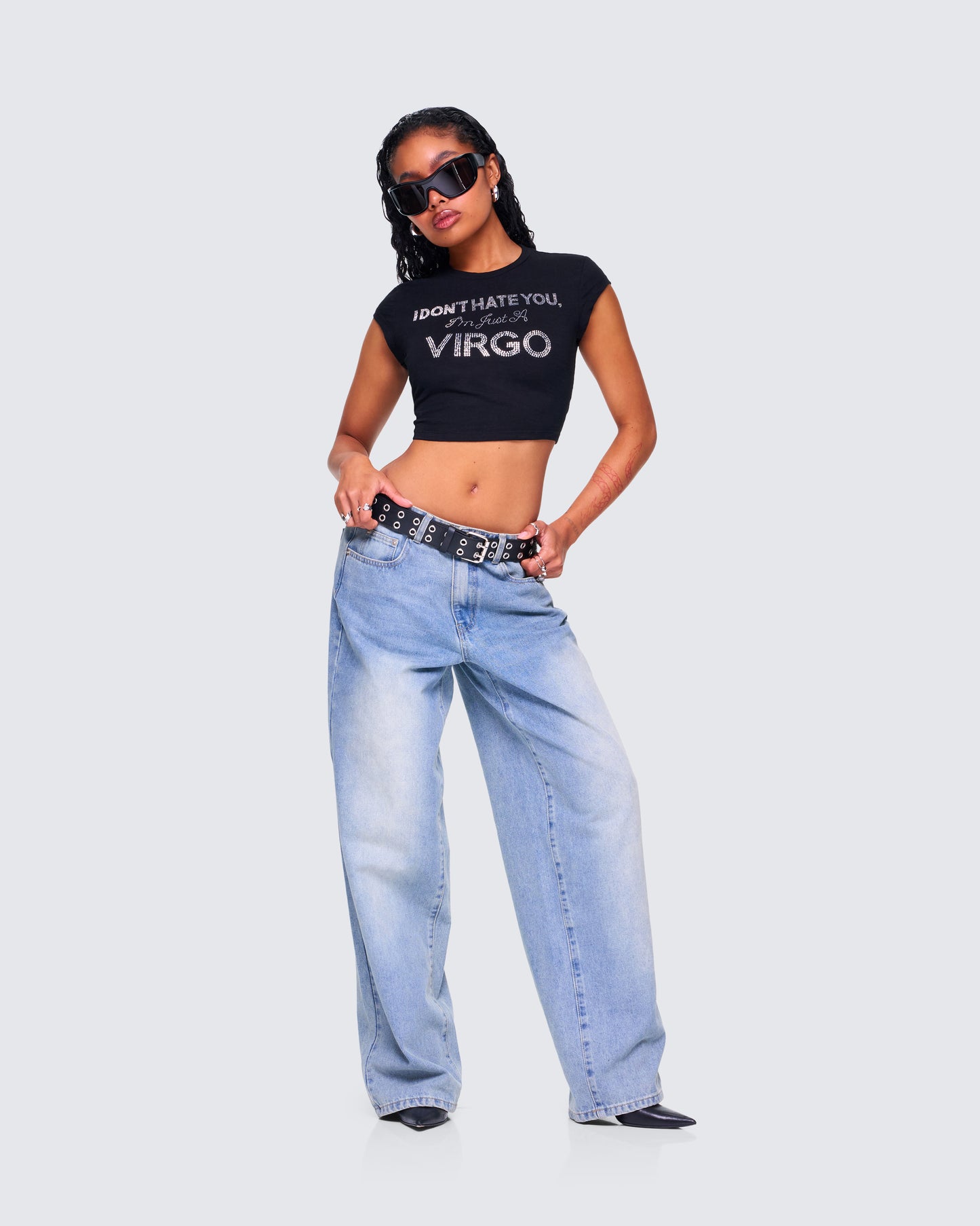 Macie Virgo Set