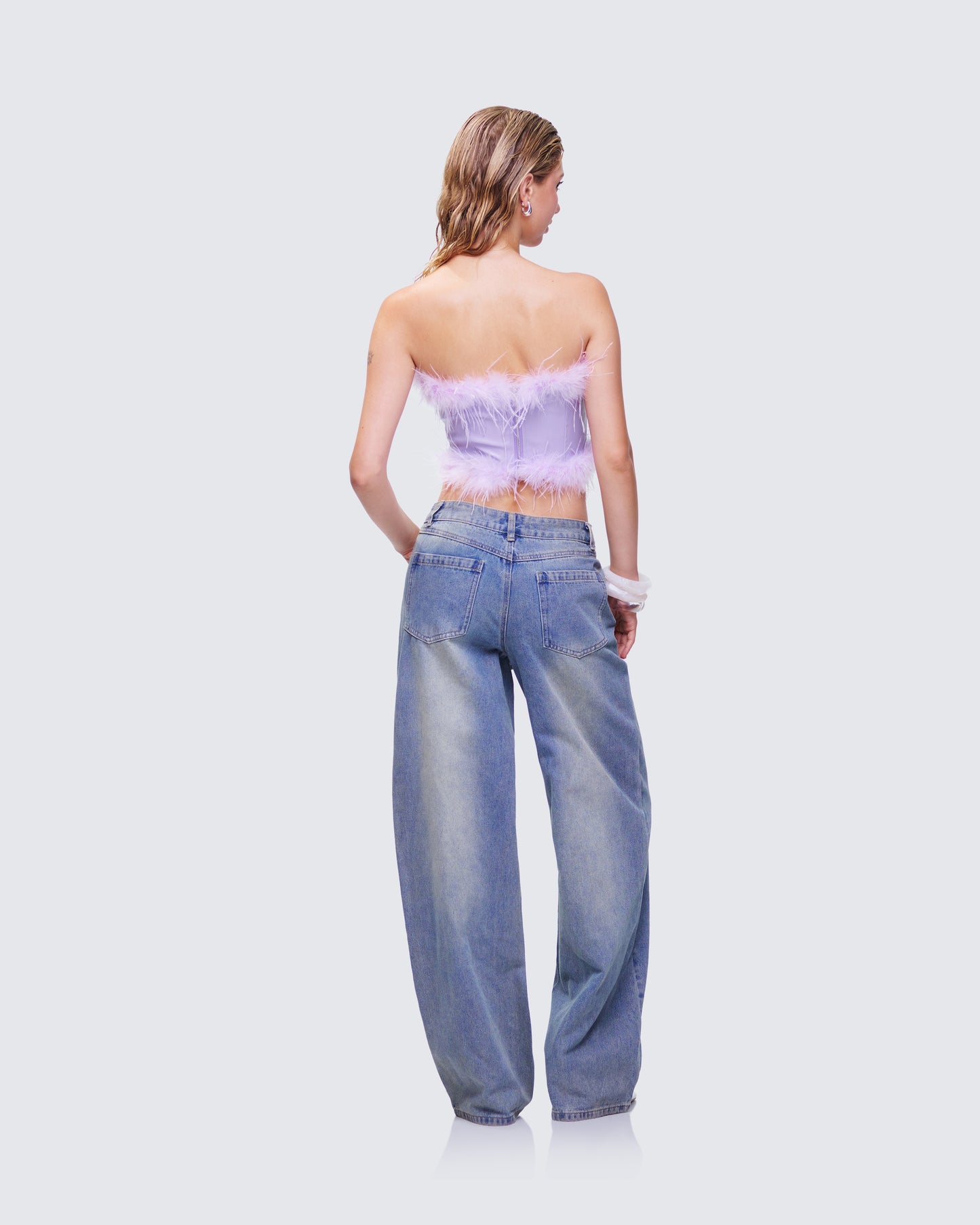 Abrielle Feather Set