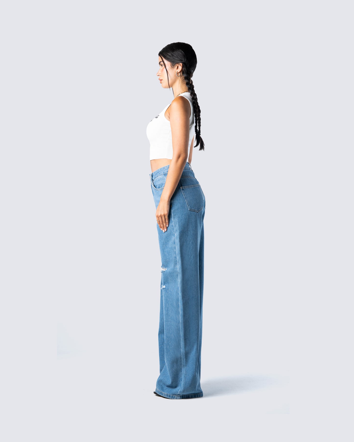 Nicolette Notable Set