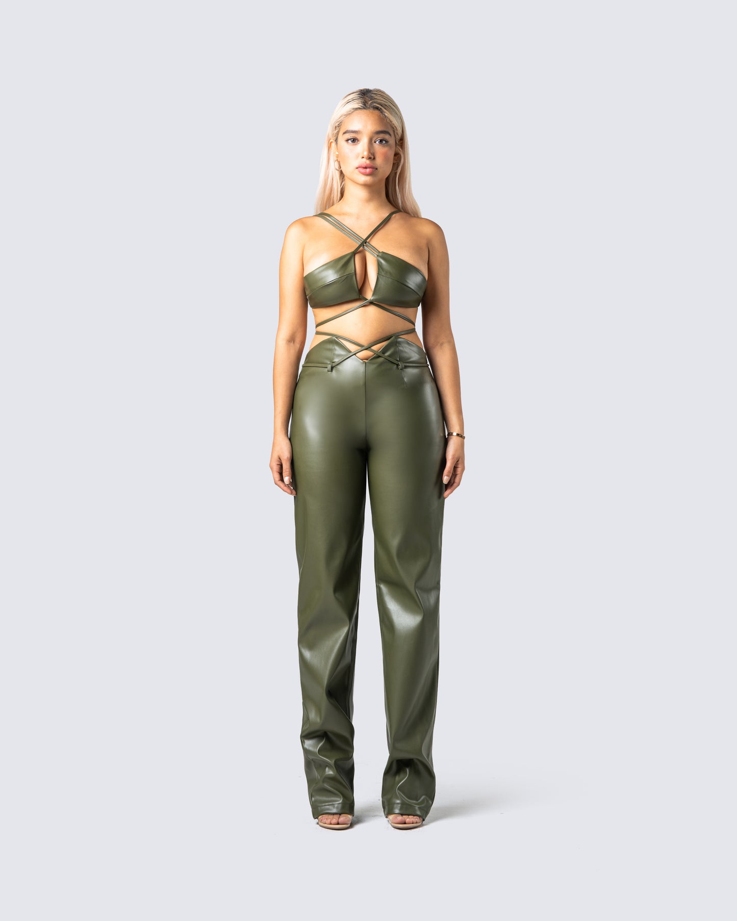 Nadir Natural Set model front