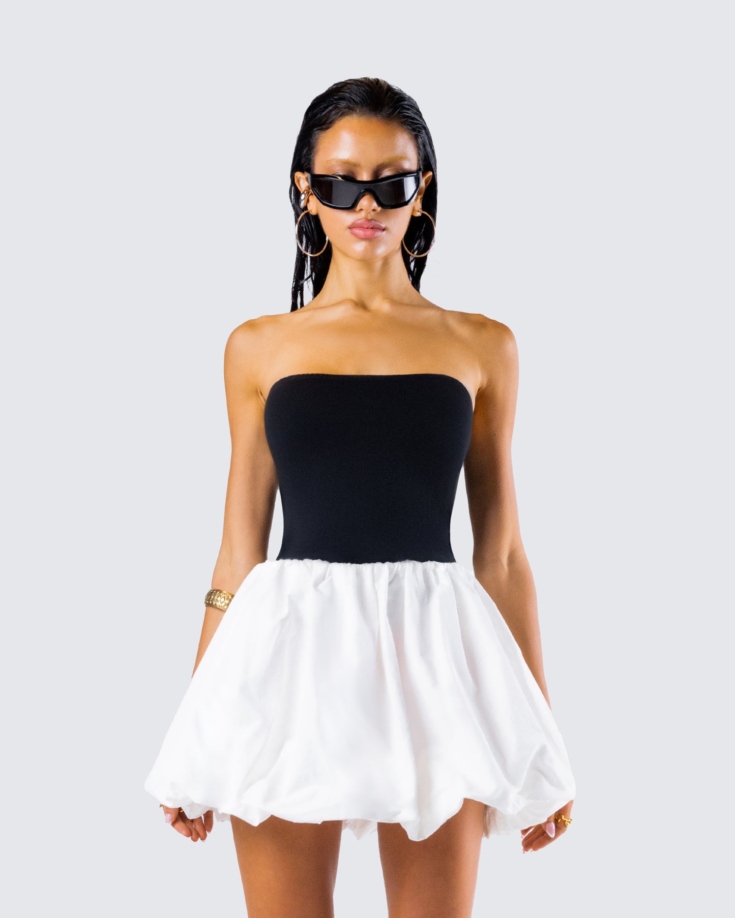 Aaliyah Black Jersey Tube Top model front
