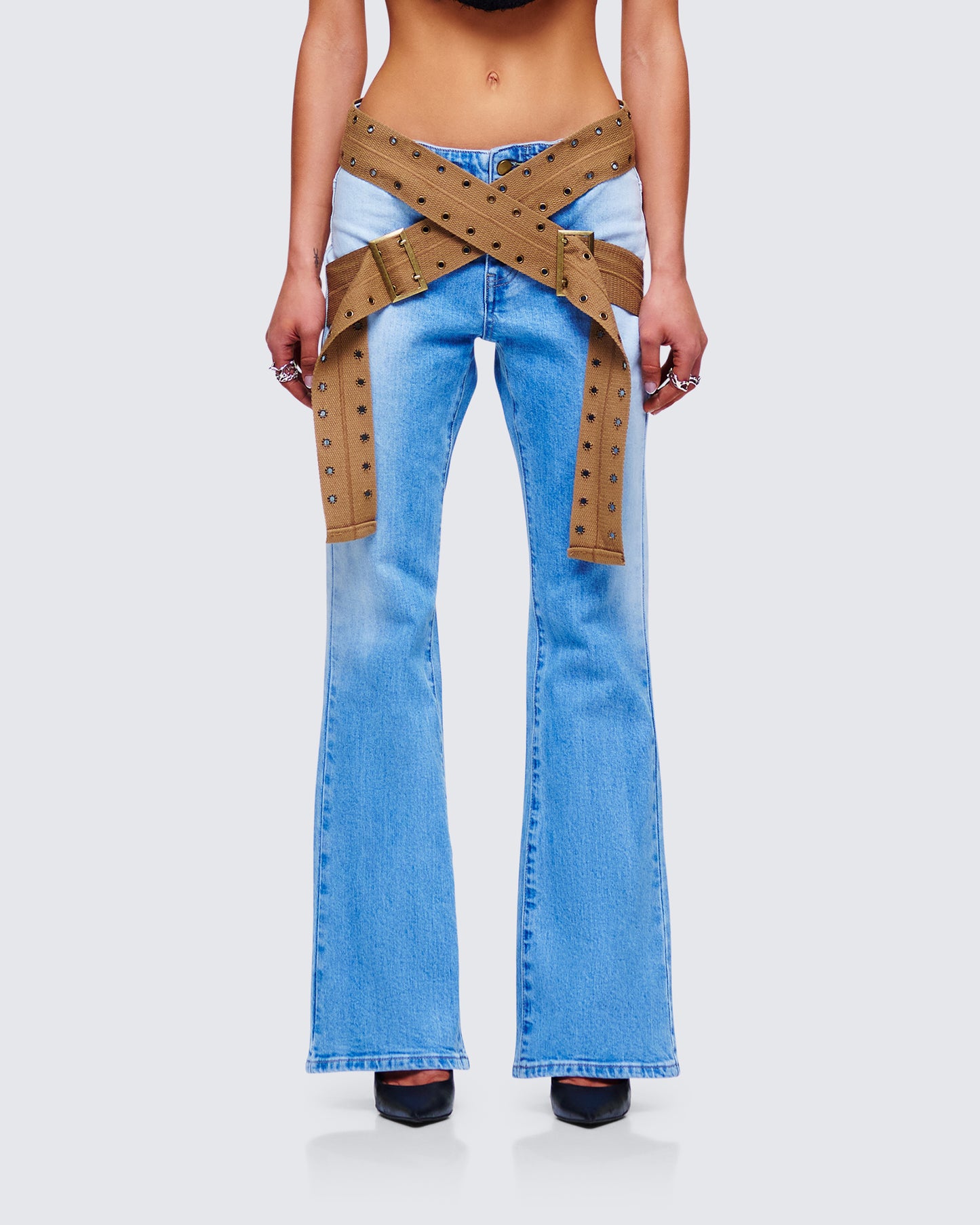 Ara Blue Belted Low Rise Jean model front