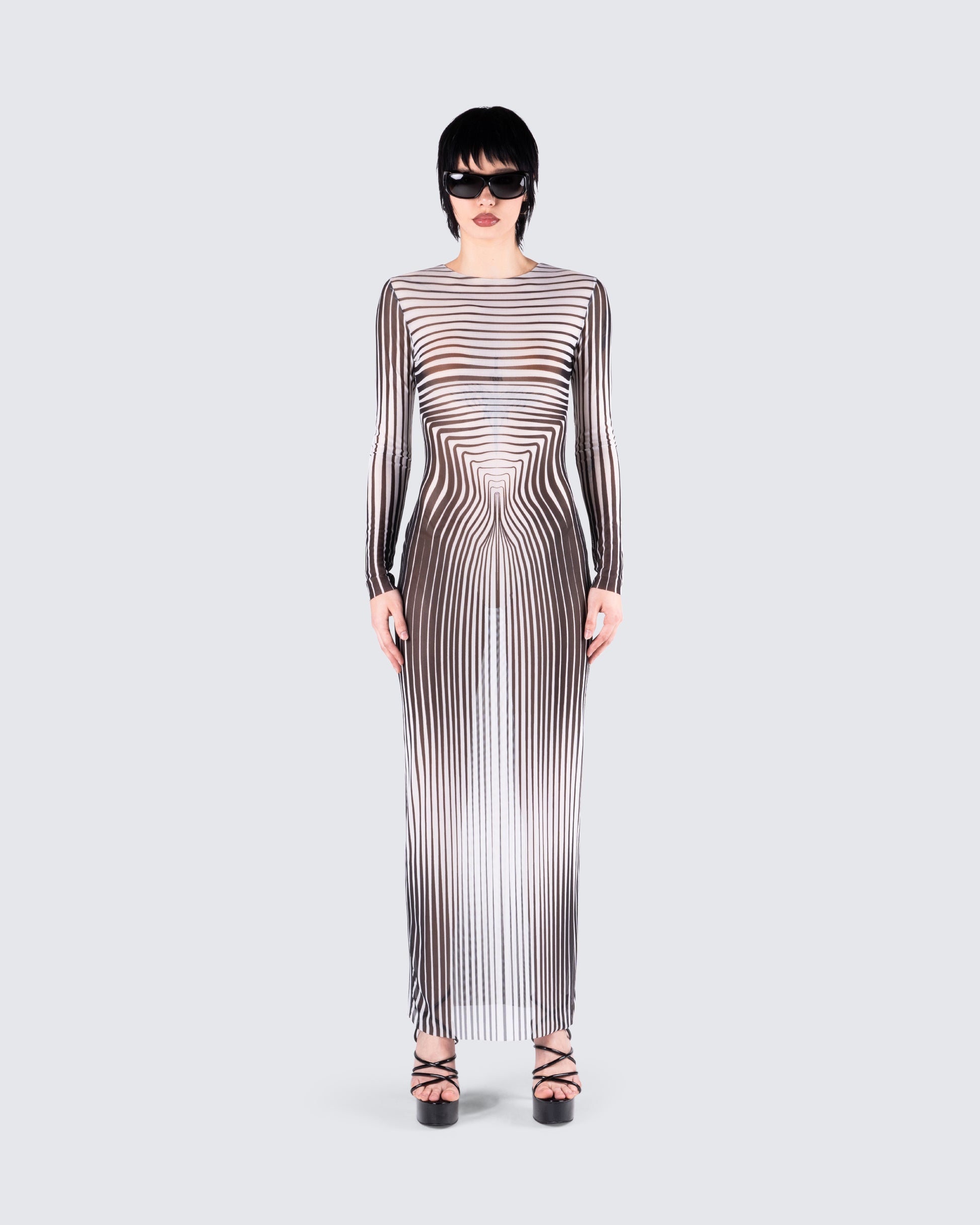 Artina Multi Illusion Print Dress model front