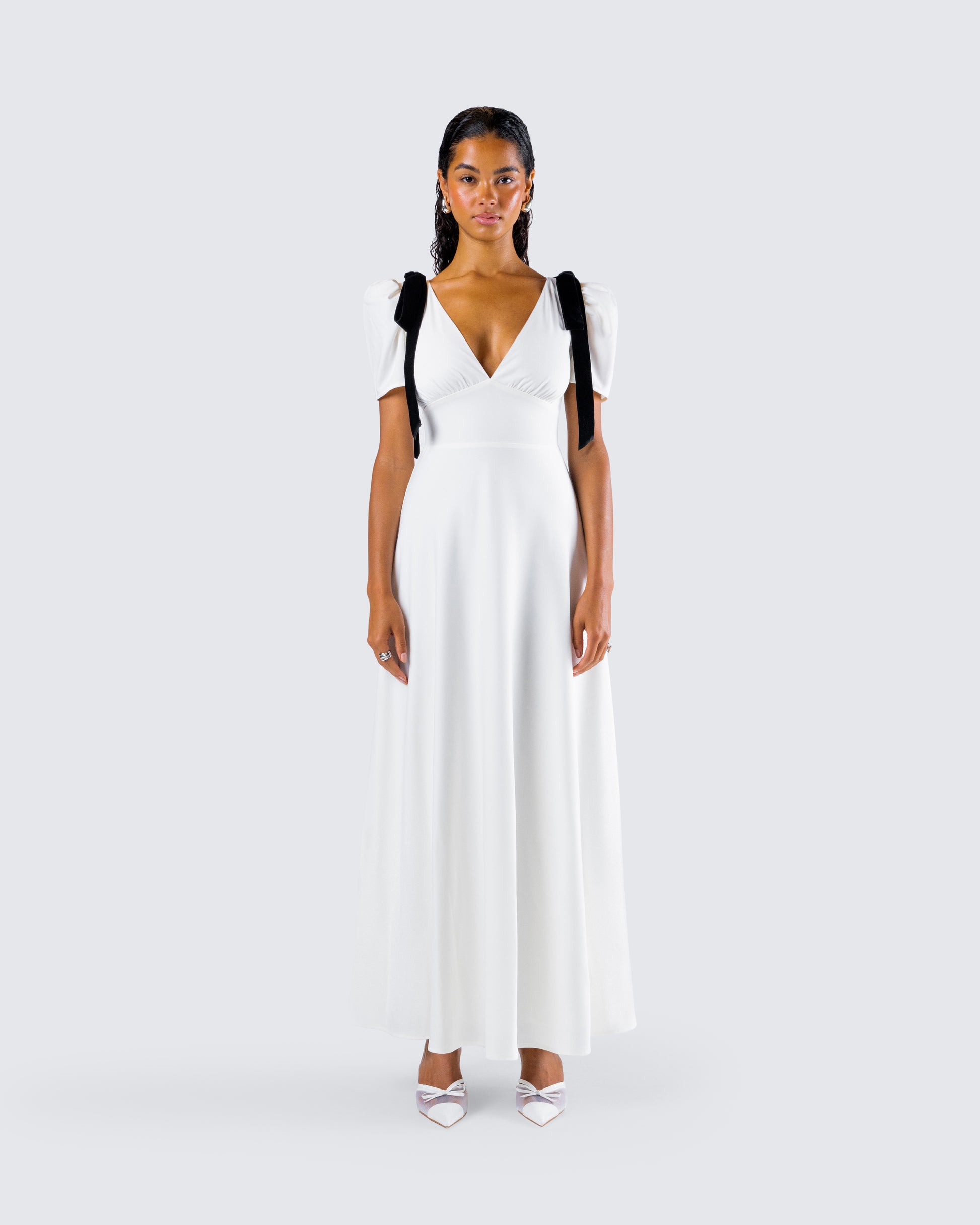 Braelyn White Maxi Dress model front