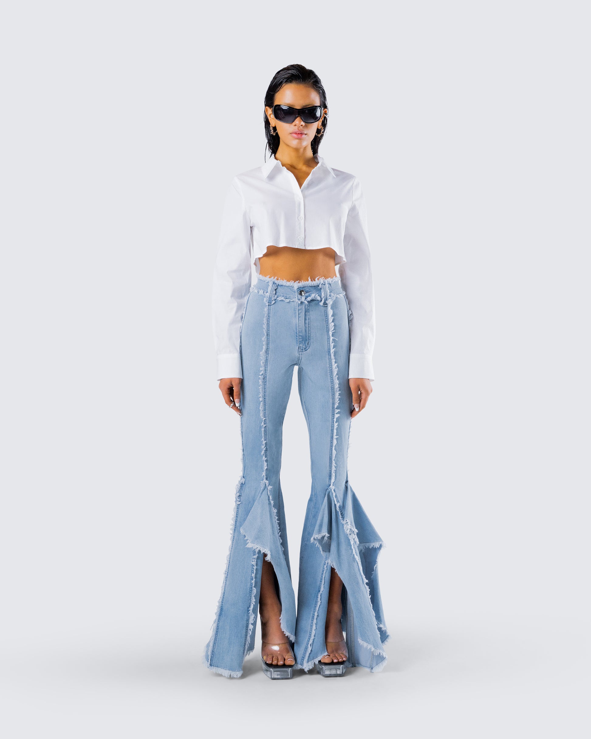 Chloe Frayed Denim Set model front