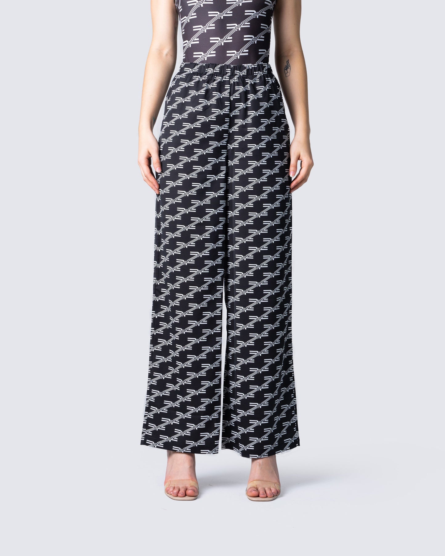 Joy Logo Print High Waist Pant model front