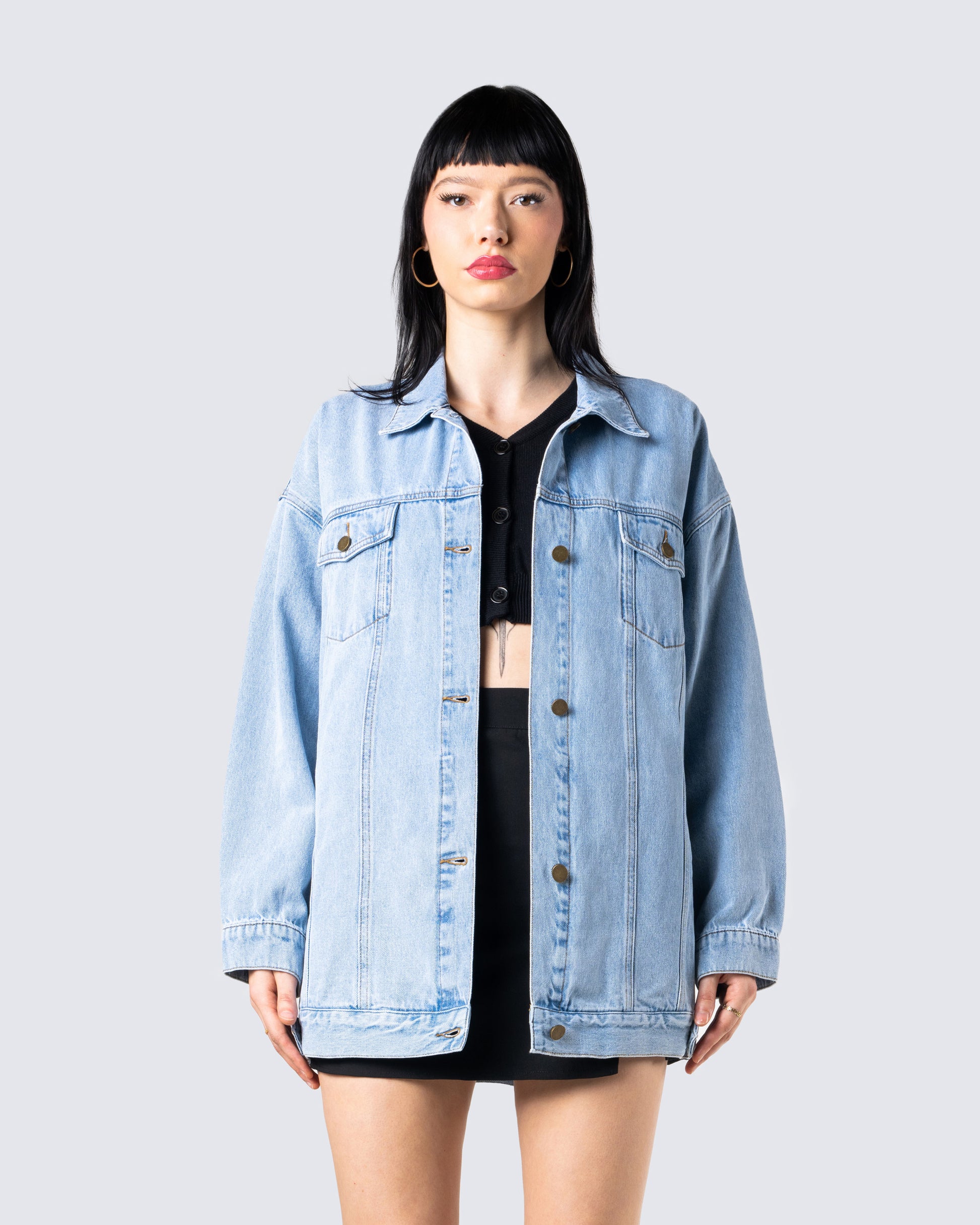 Bree Blue Denim Oversize Jacket model front