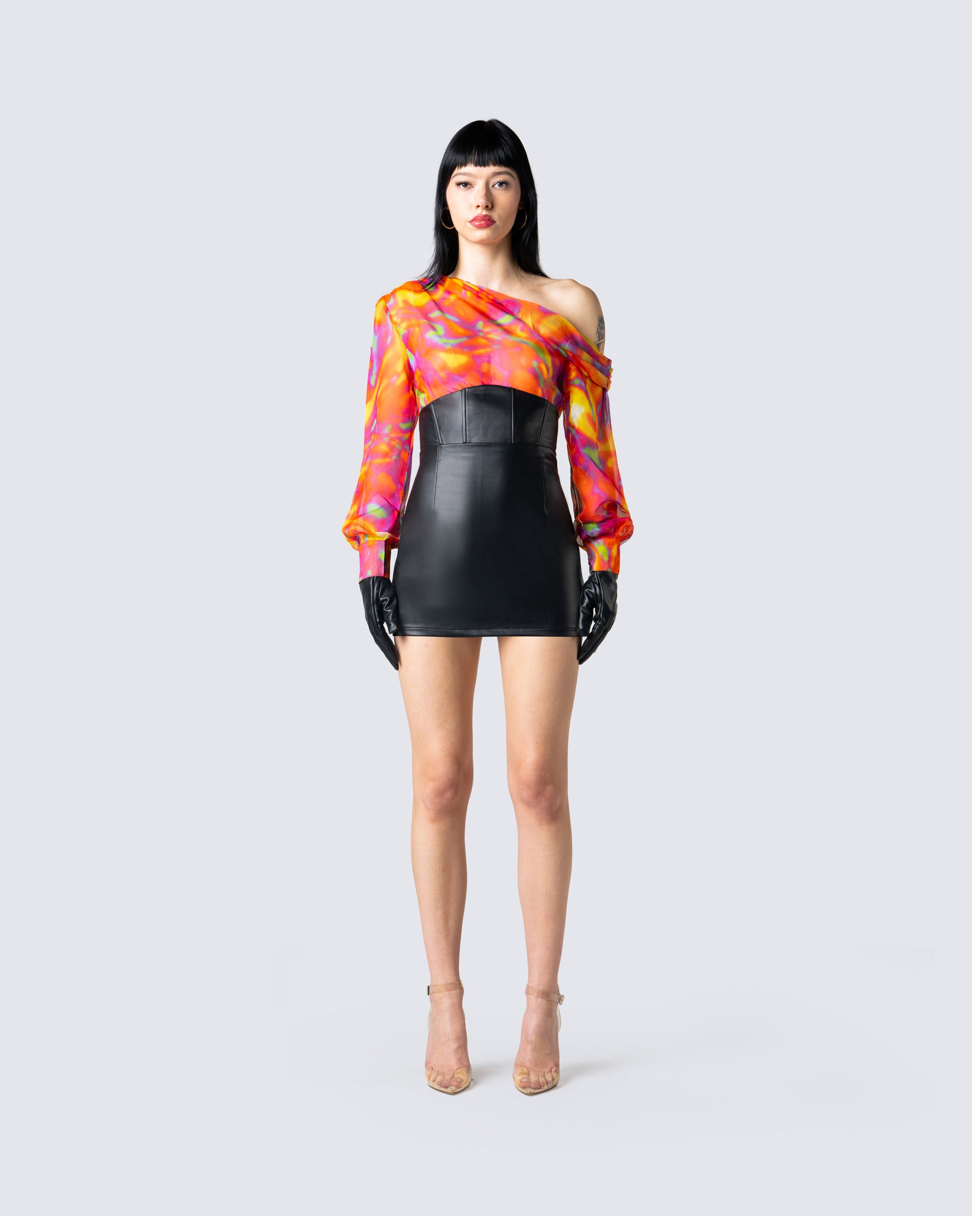 Monica Abstract Print Draped Top model front