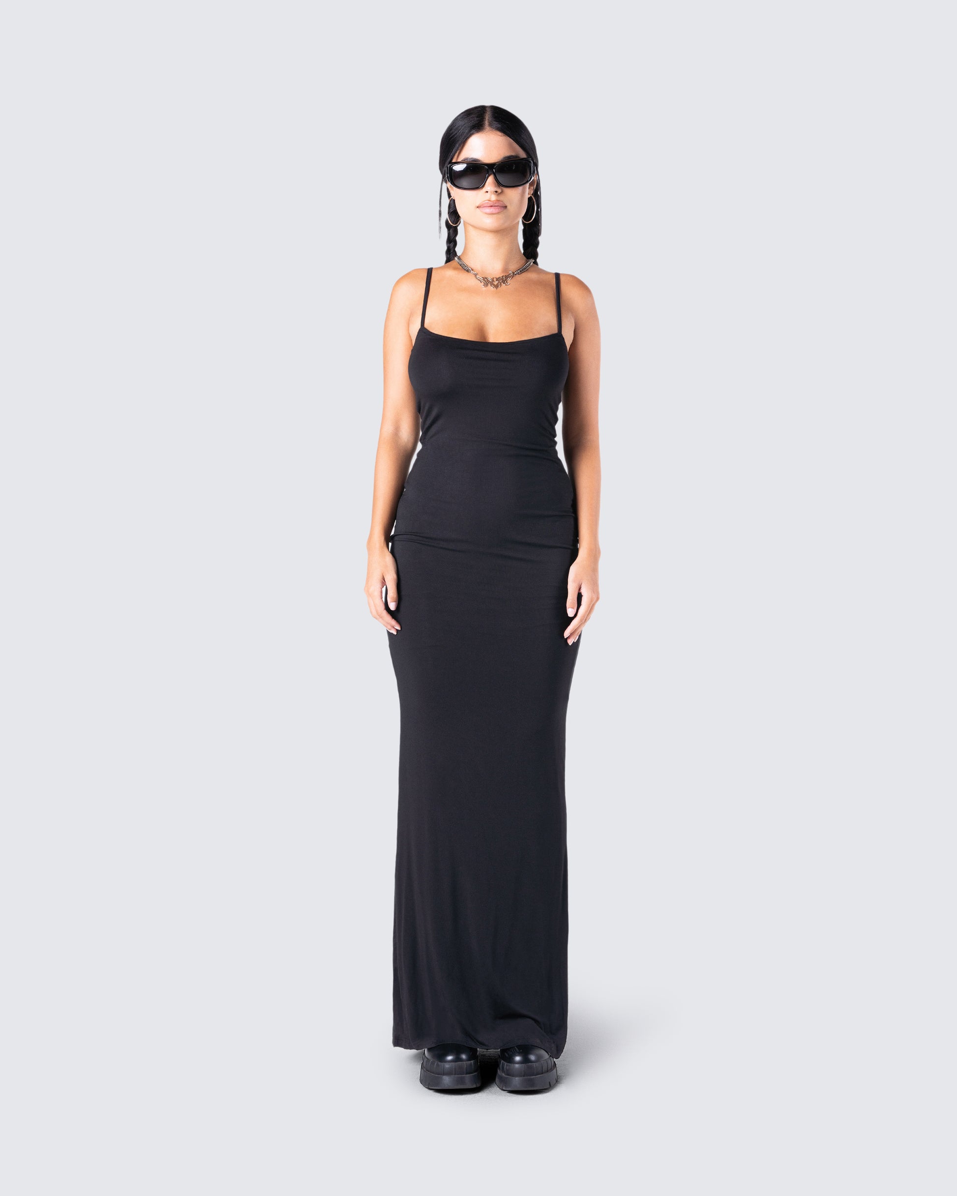 Georgie Black Rib Maxi Dress model front