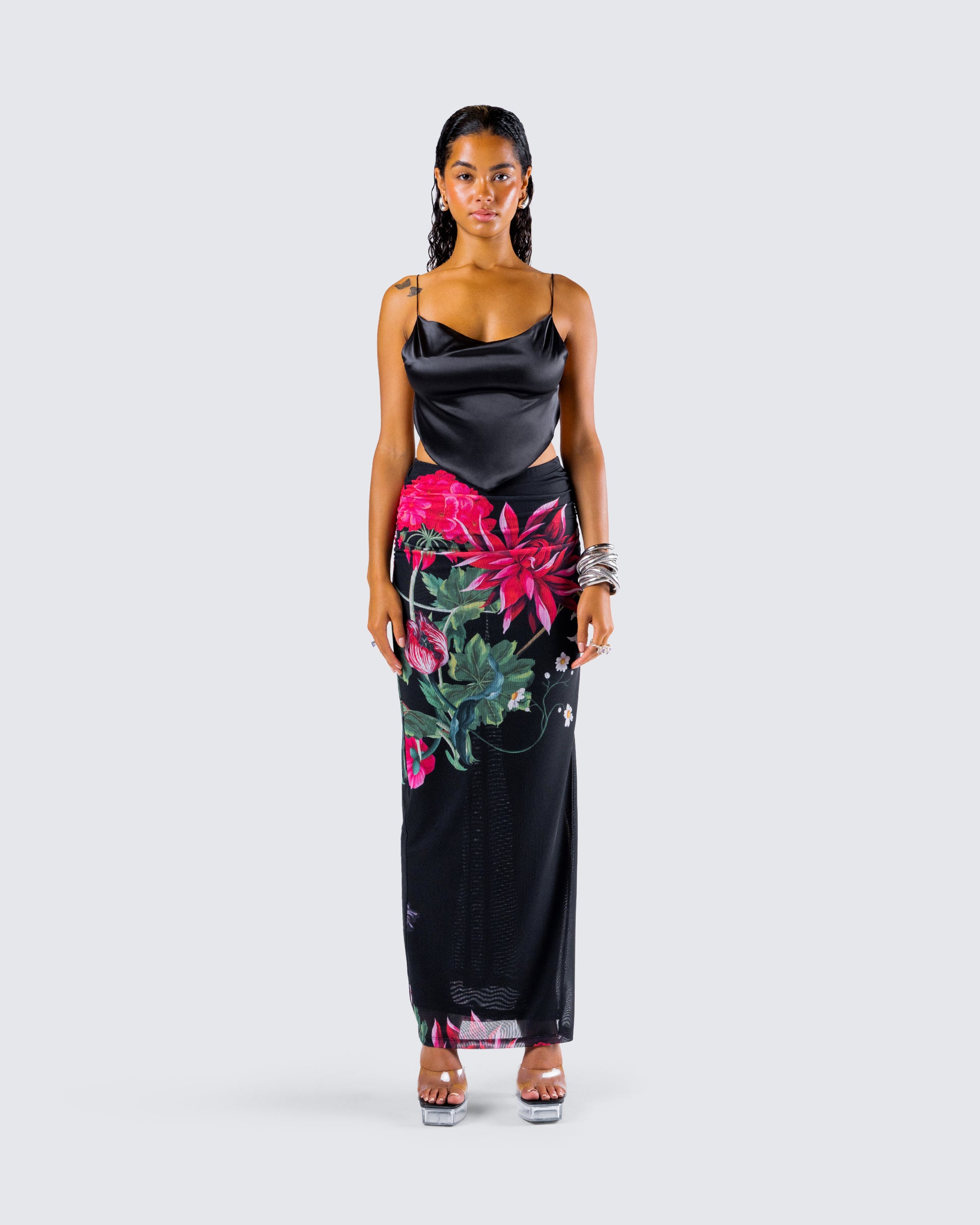 Gina Maxi Set model front