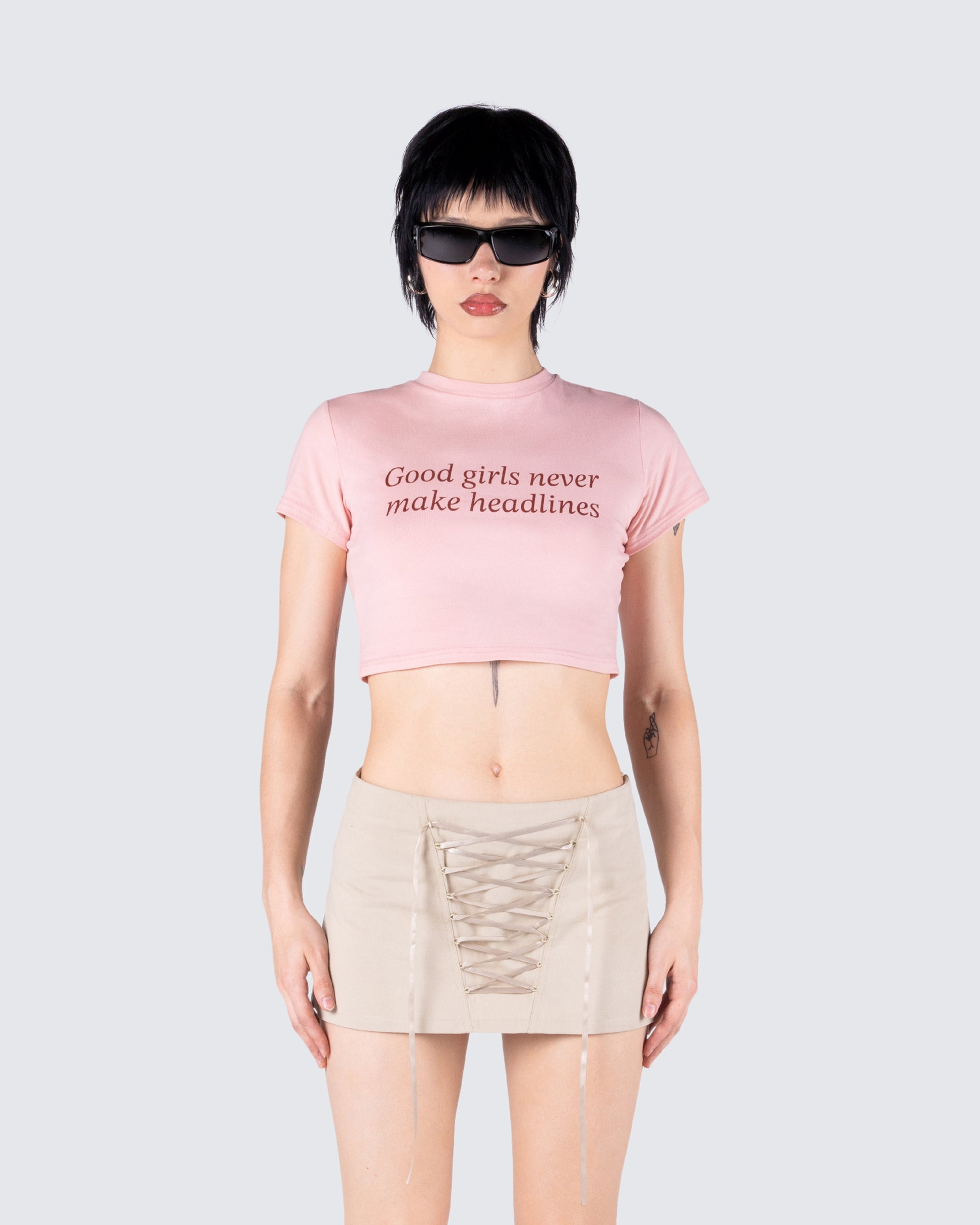 Imaan Pink Jersey Graphic Top model front