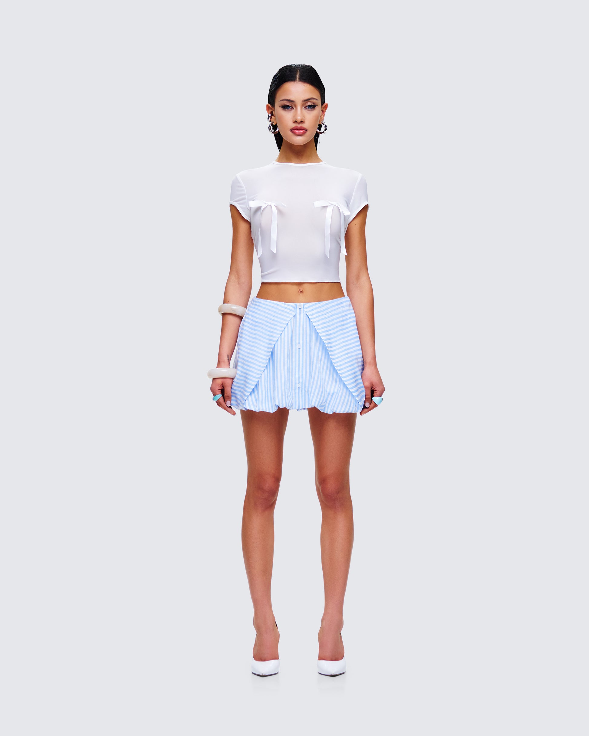 Isha Mini Set model front