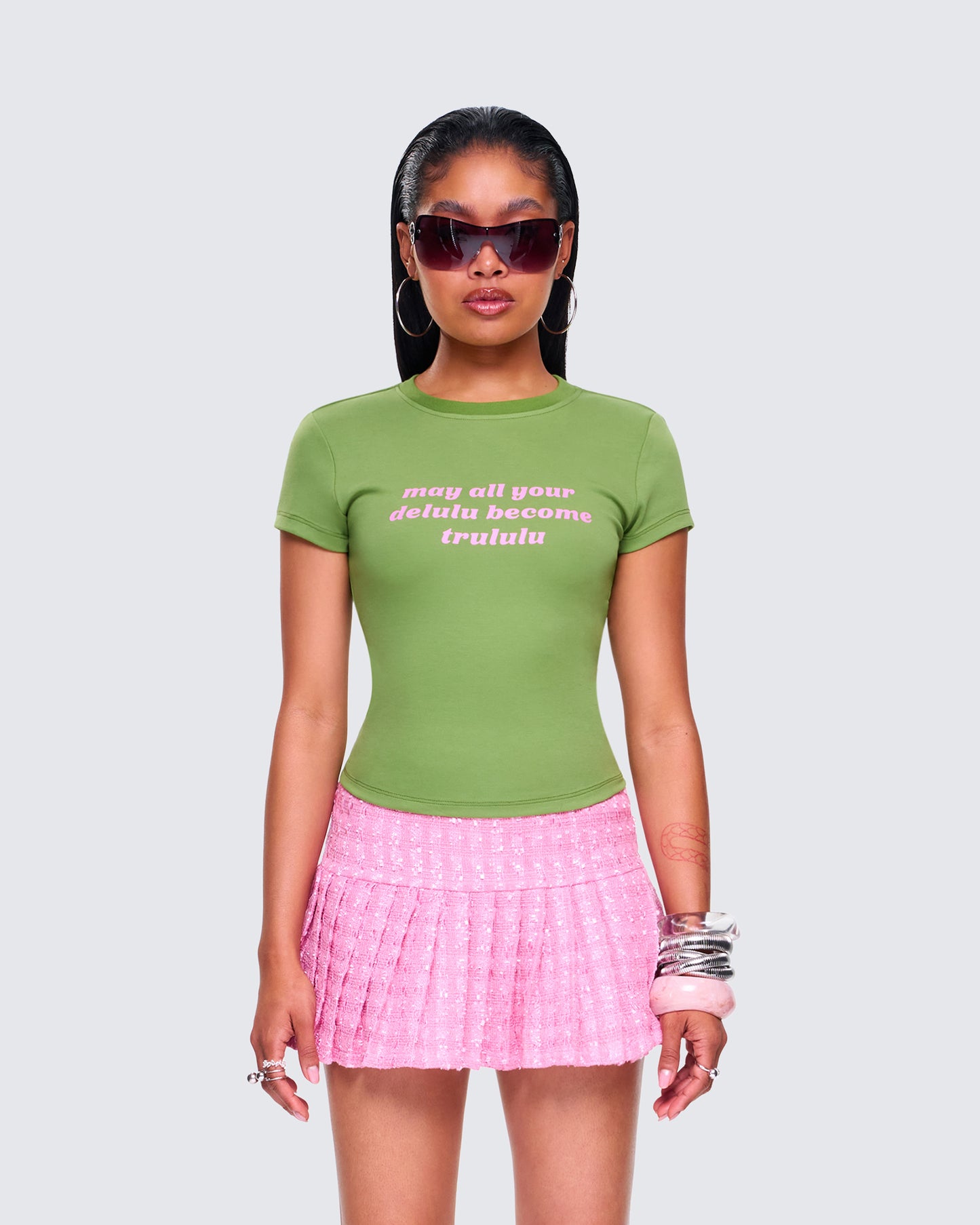 Jaidyn Green Graphic Tee model front