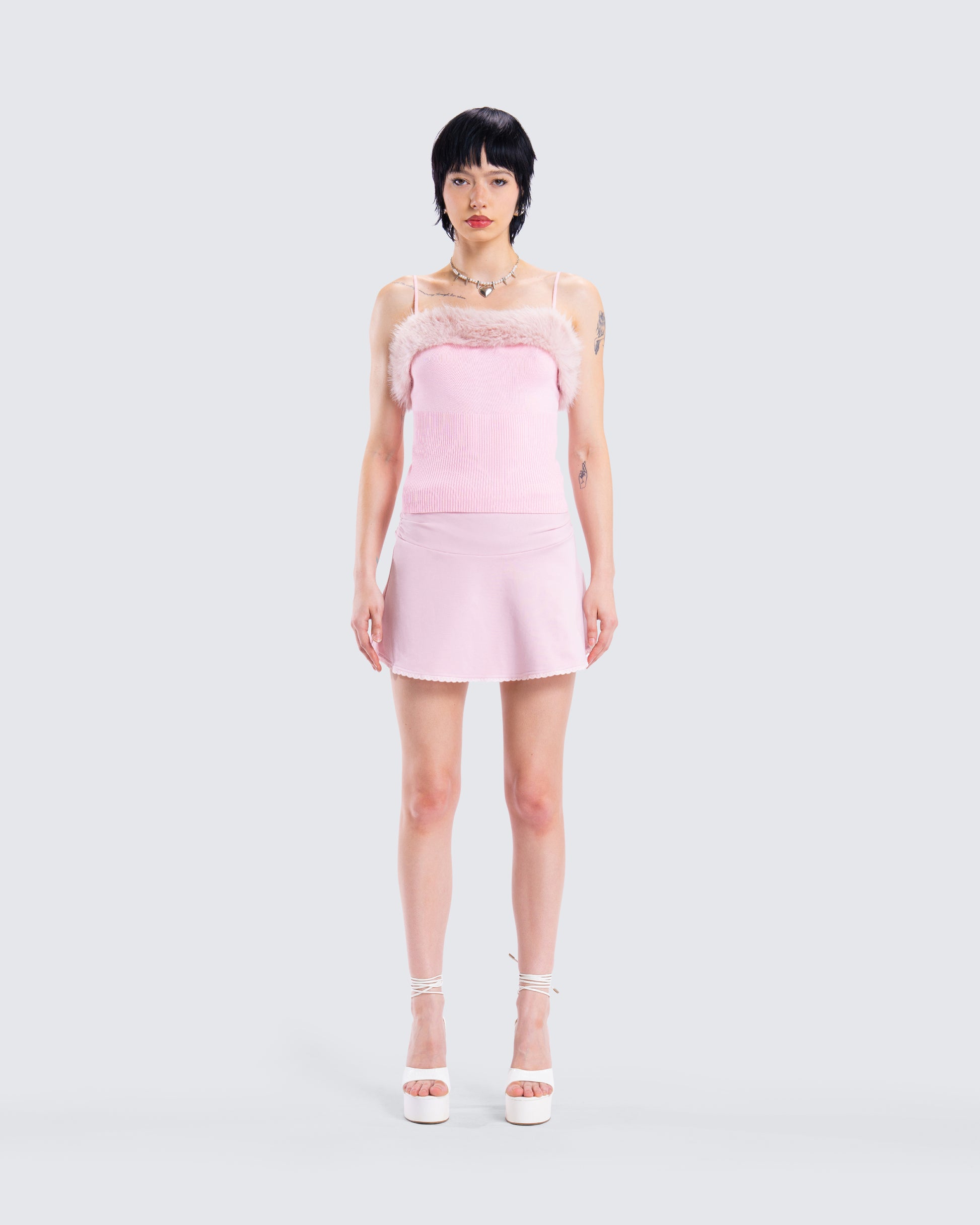 Karlissa Pink Faux Fur Set model front