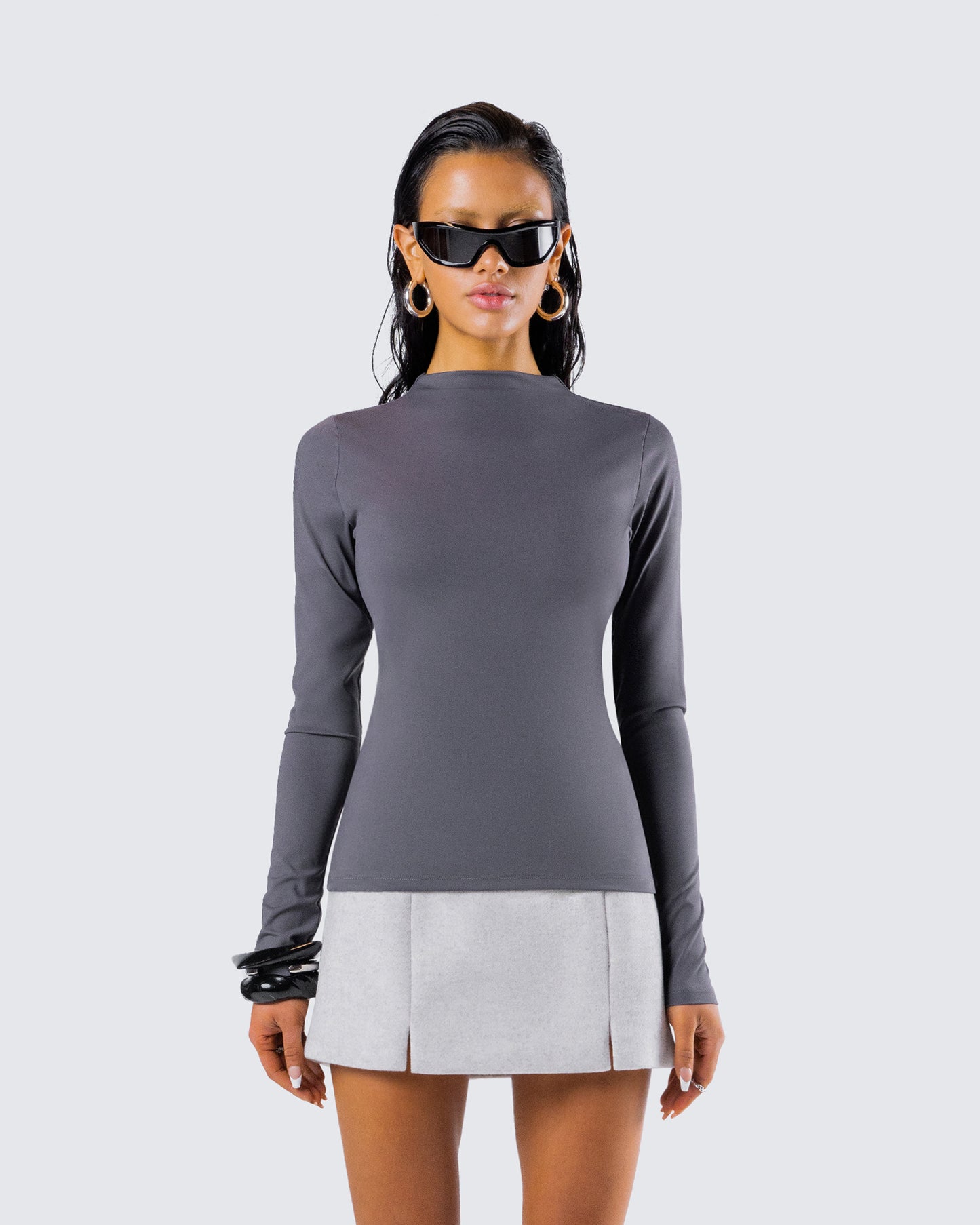 Kiraz Charcoal Grey Long Sleeve Top model front