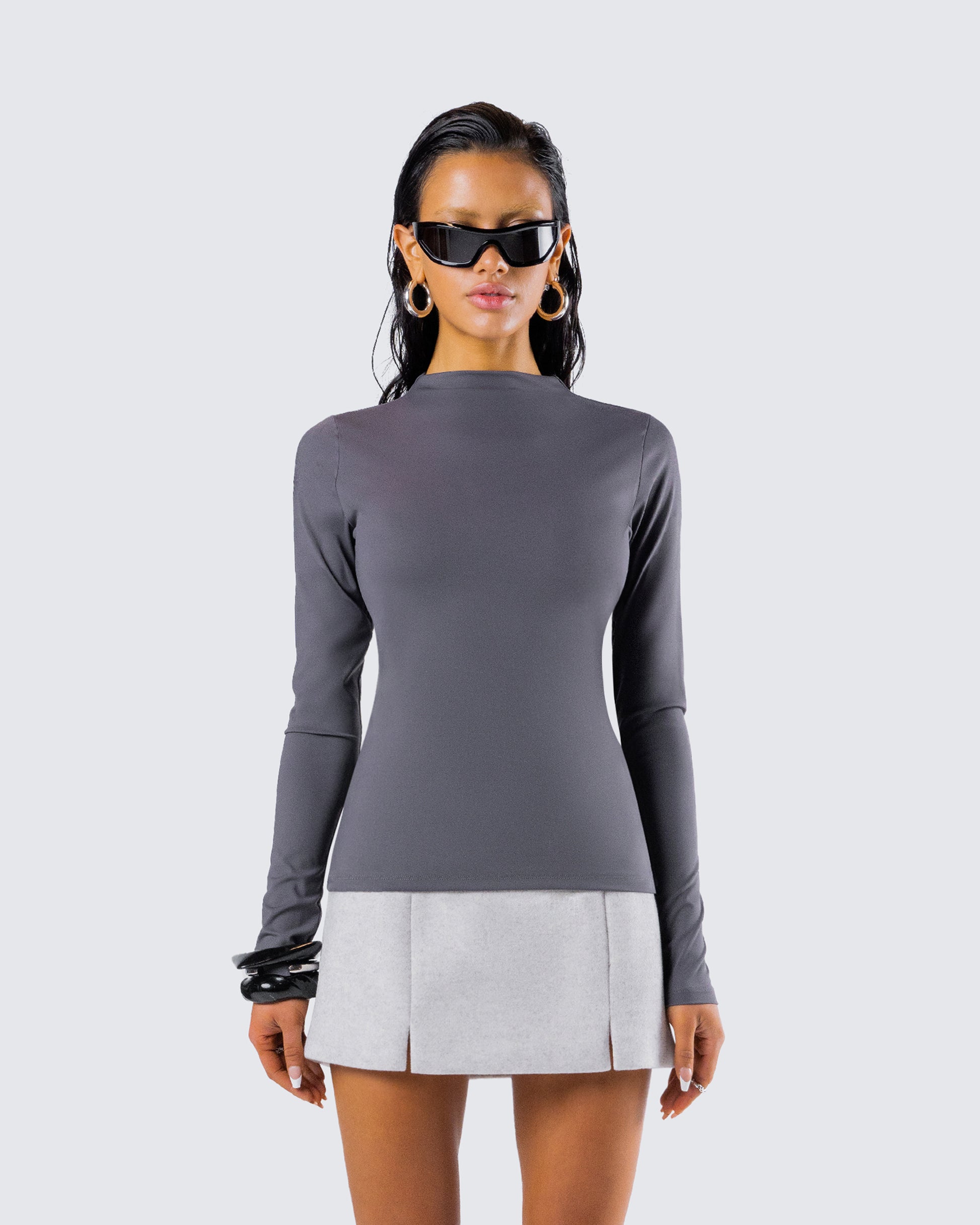 Kiraz Charcoal Grey Long Sleeve Top model front