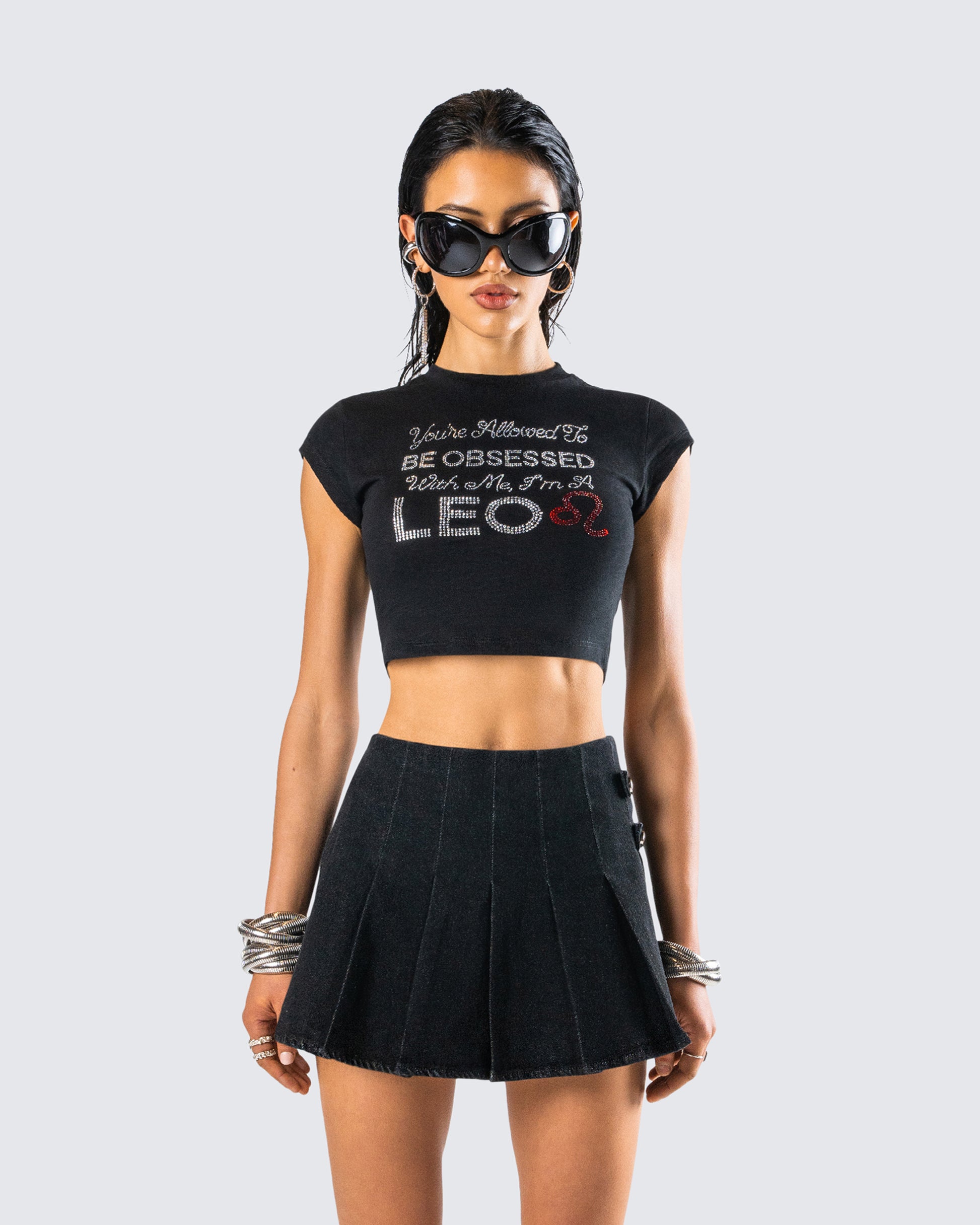 Kori Black Leo Graphic Top model front