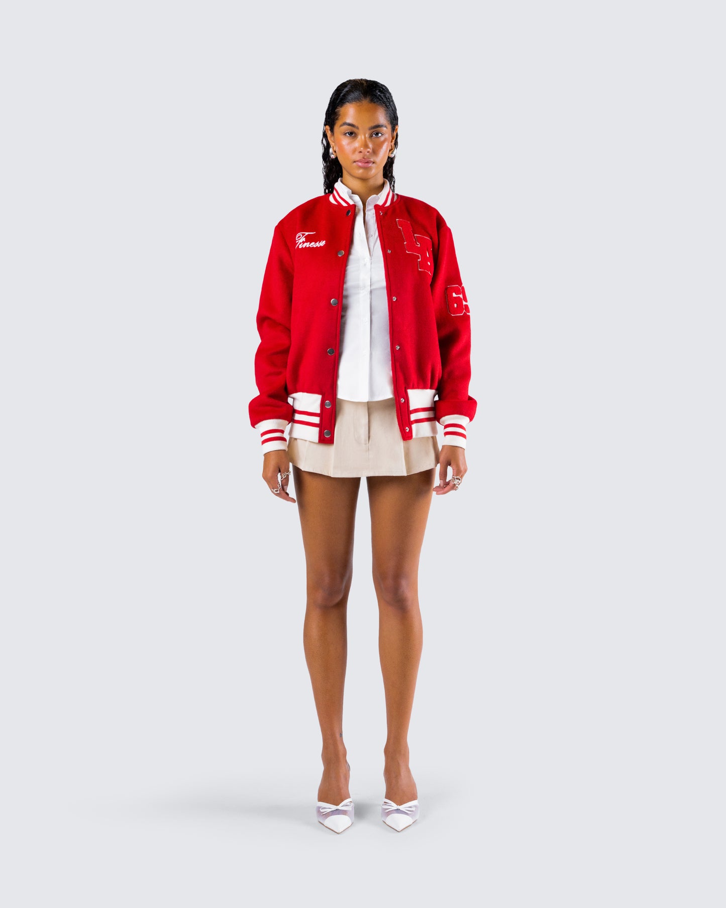 Kyra Varsity Set model front
