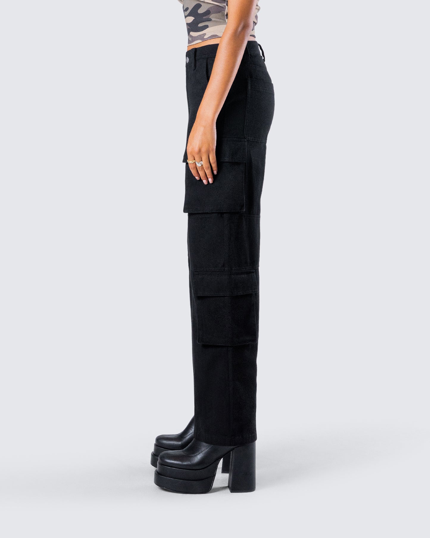 Laura Black Twill Cargo Pant