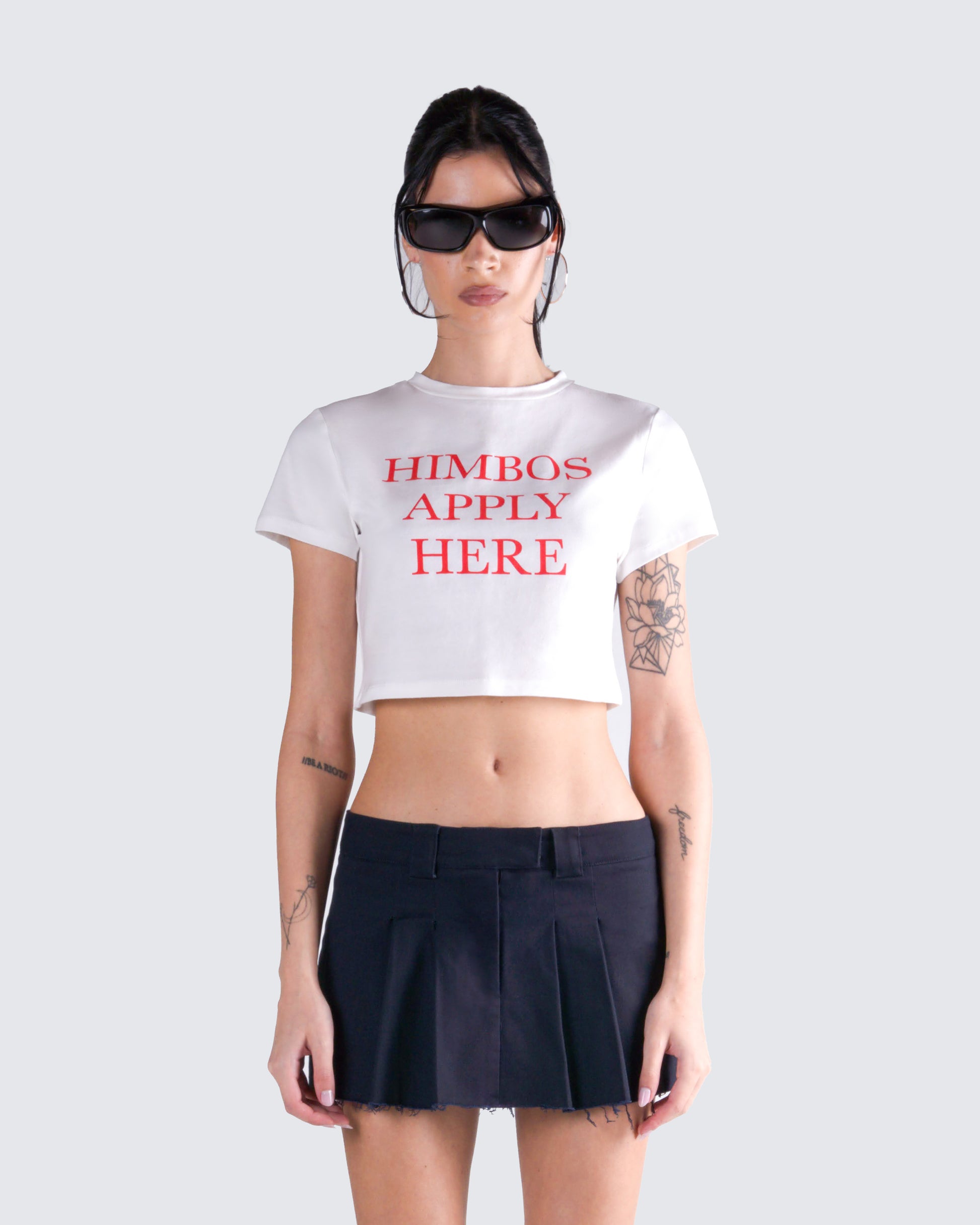 Leela White Jersey Graphic Top model front