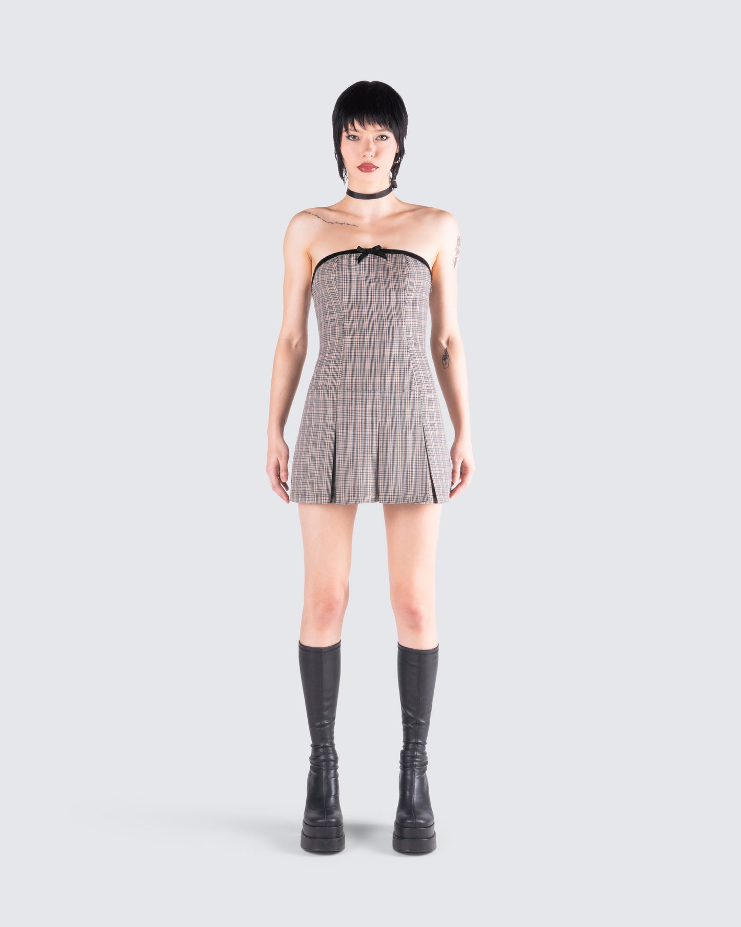 Marge Houndstooth Pleat Mini Dress model front