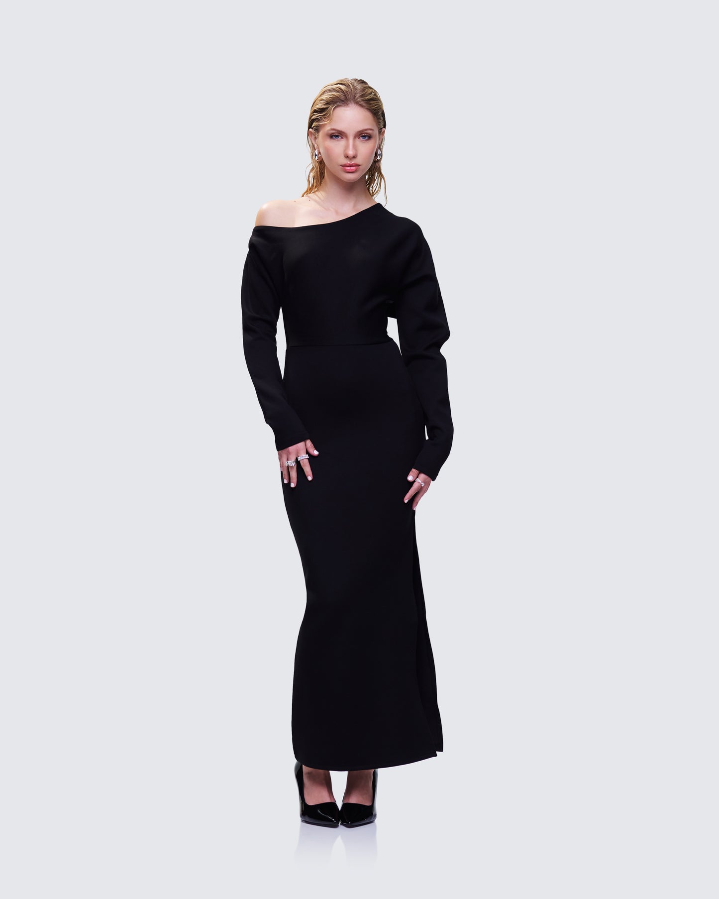 Morwena Black Off Shoulder Maxi Dress