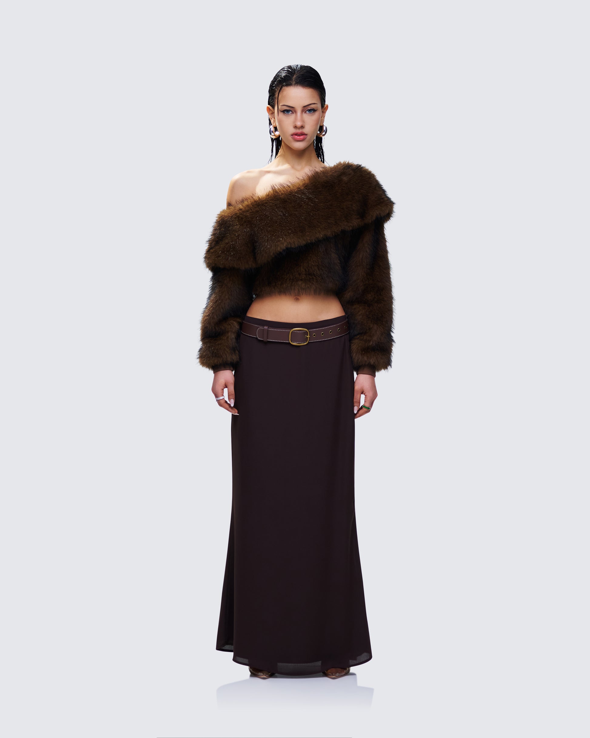 Nadi Maxi Set model front