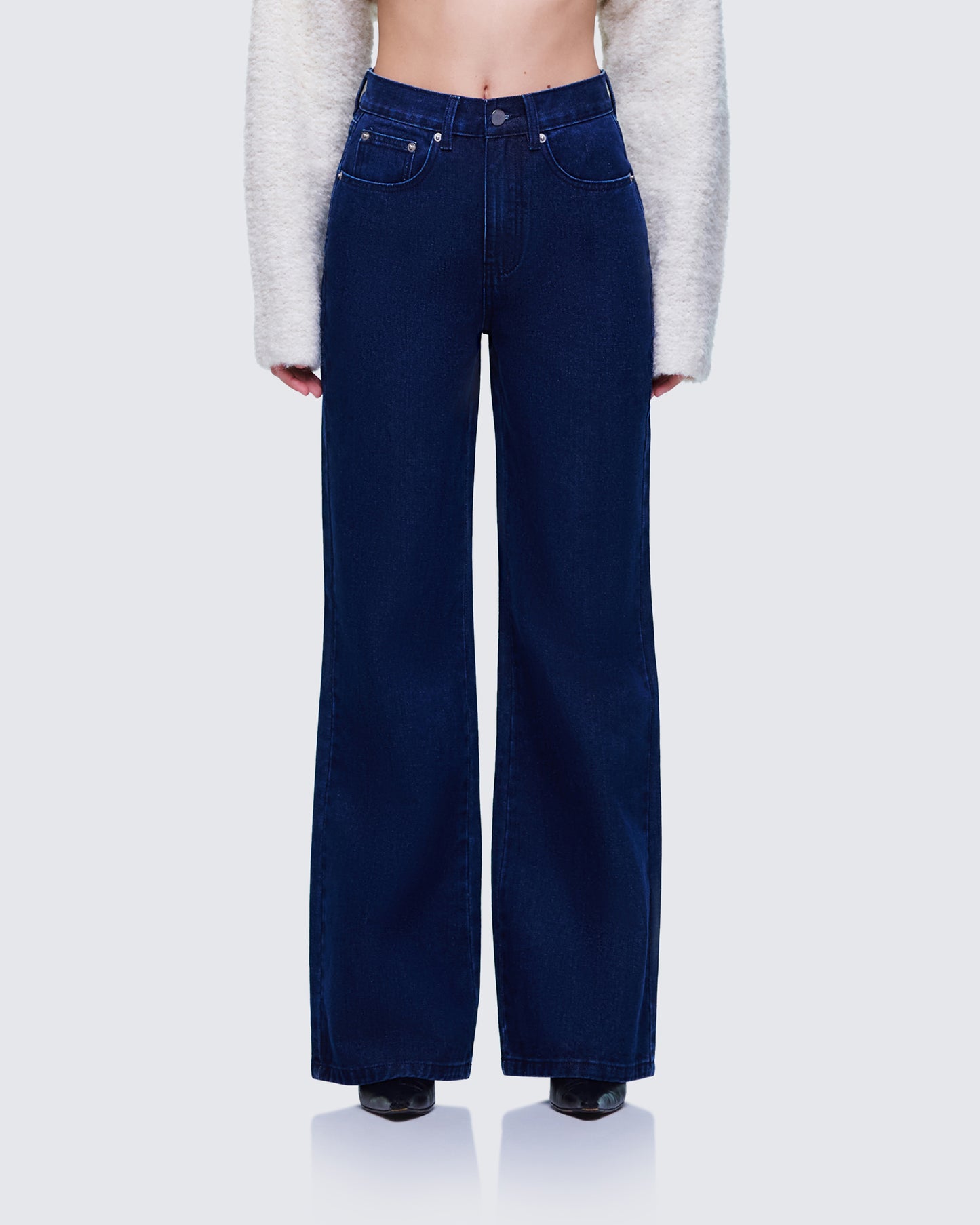 Nia High Waisted Dark Blue Jean model front