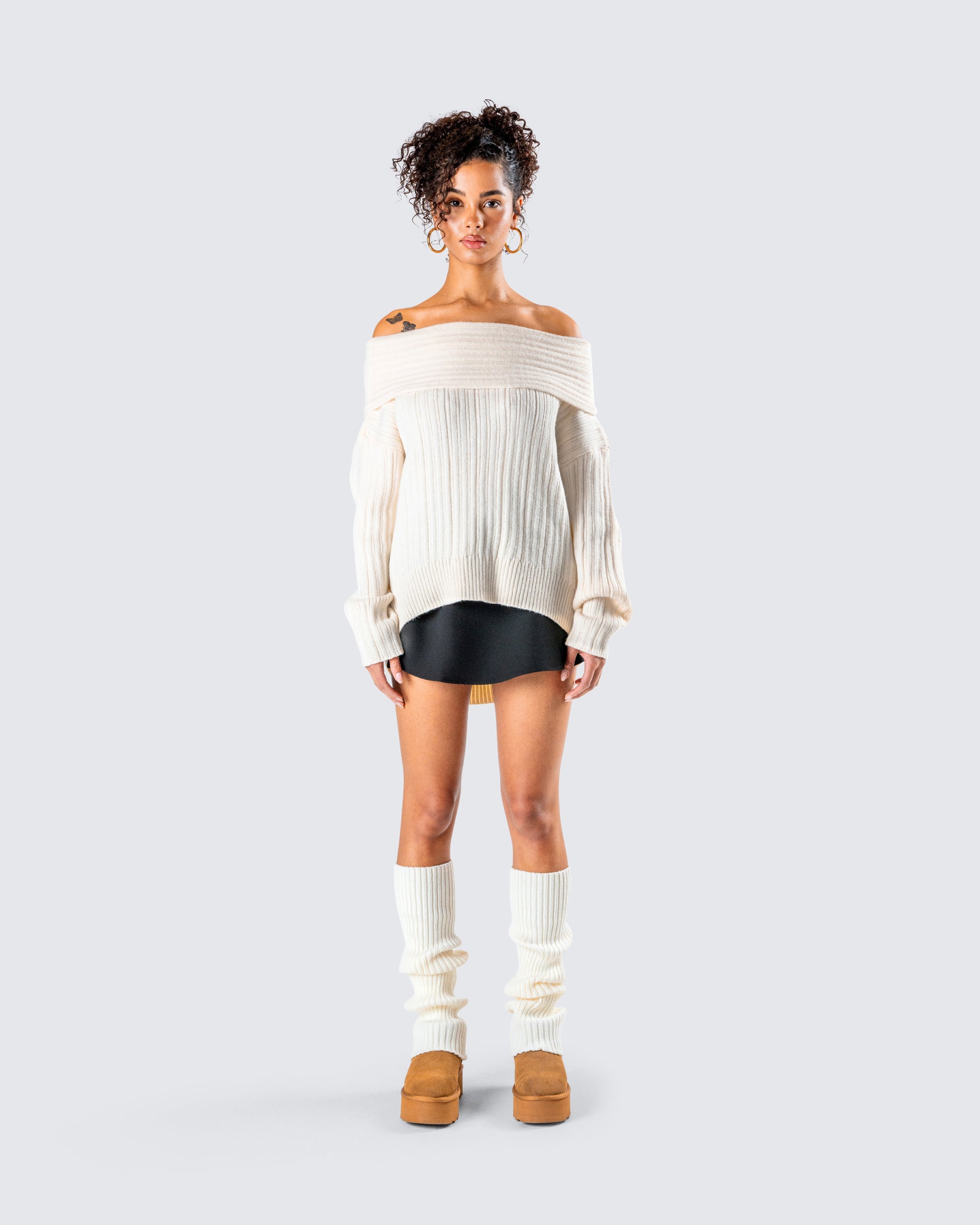 Nyx Knit Set model front