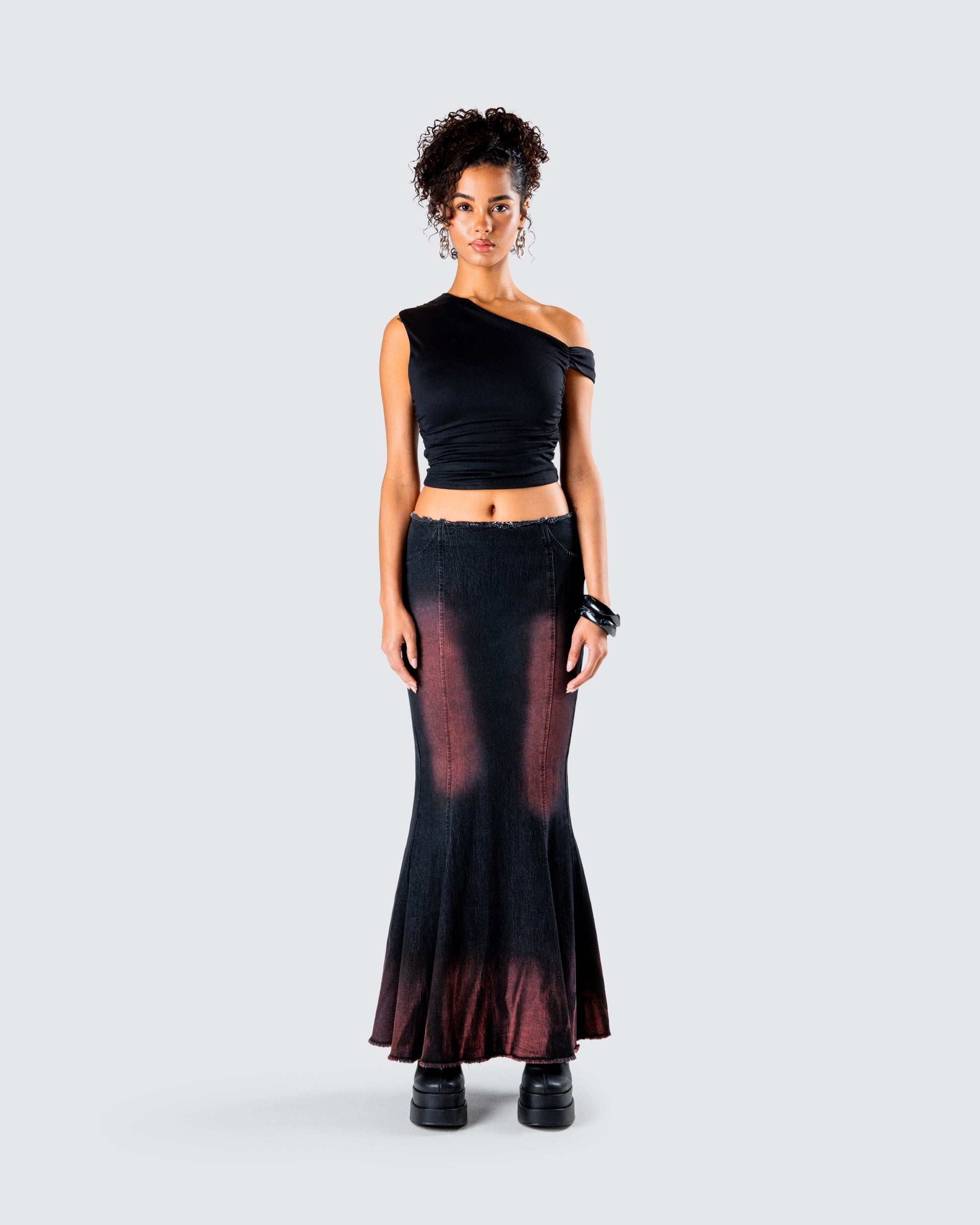 Raine Maxi Set model front