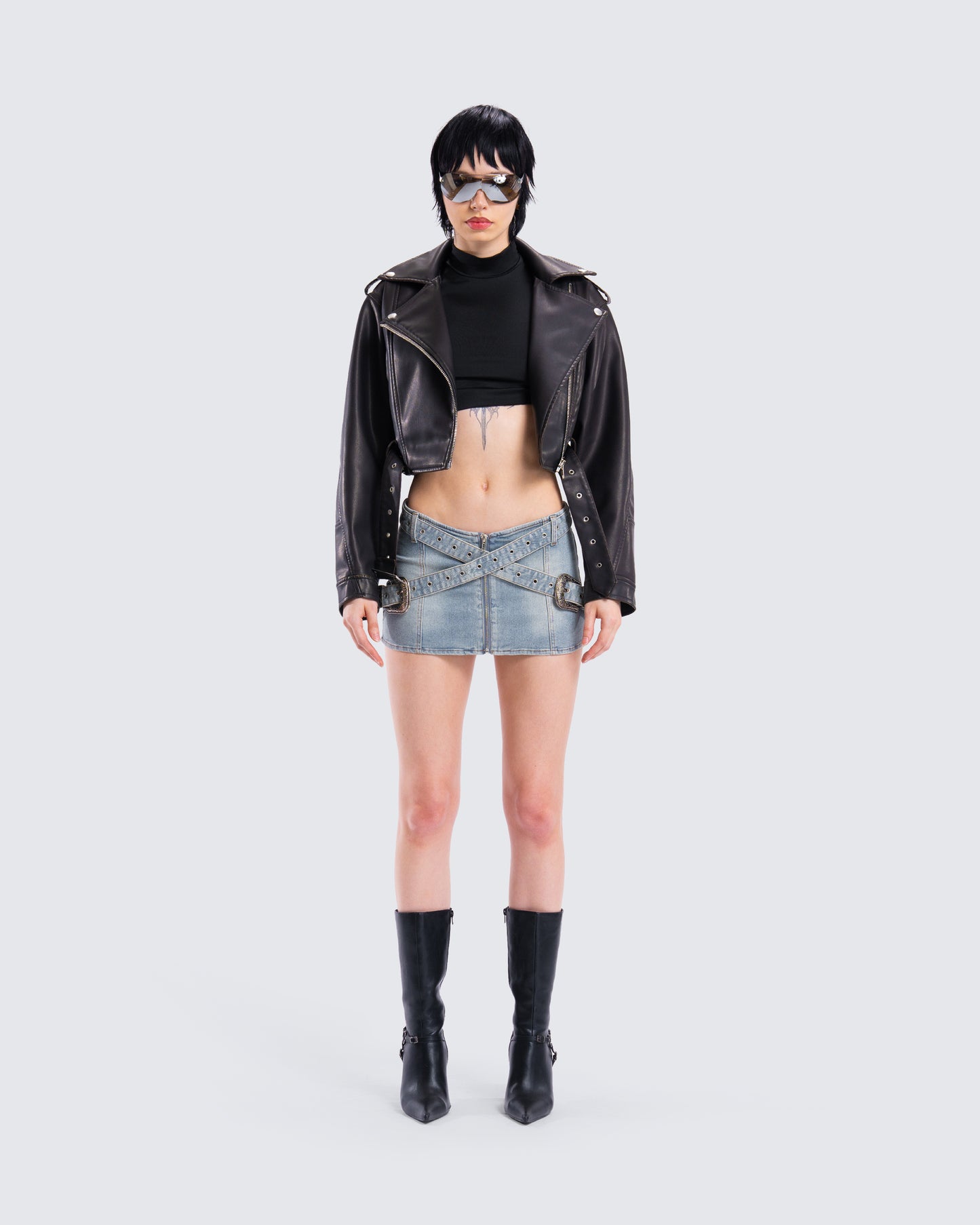 Robyn Moto Set model front