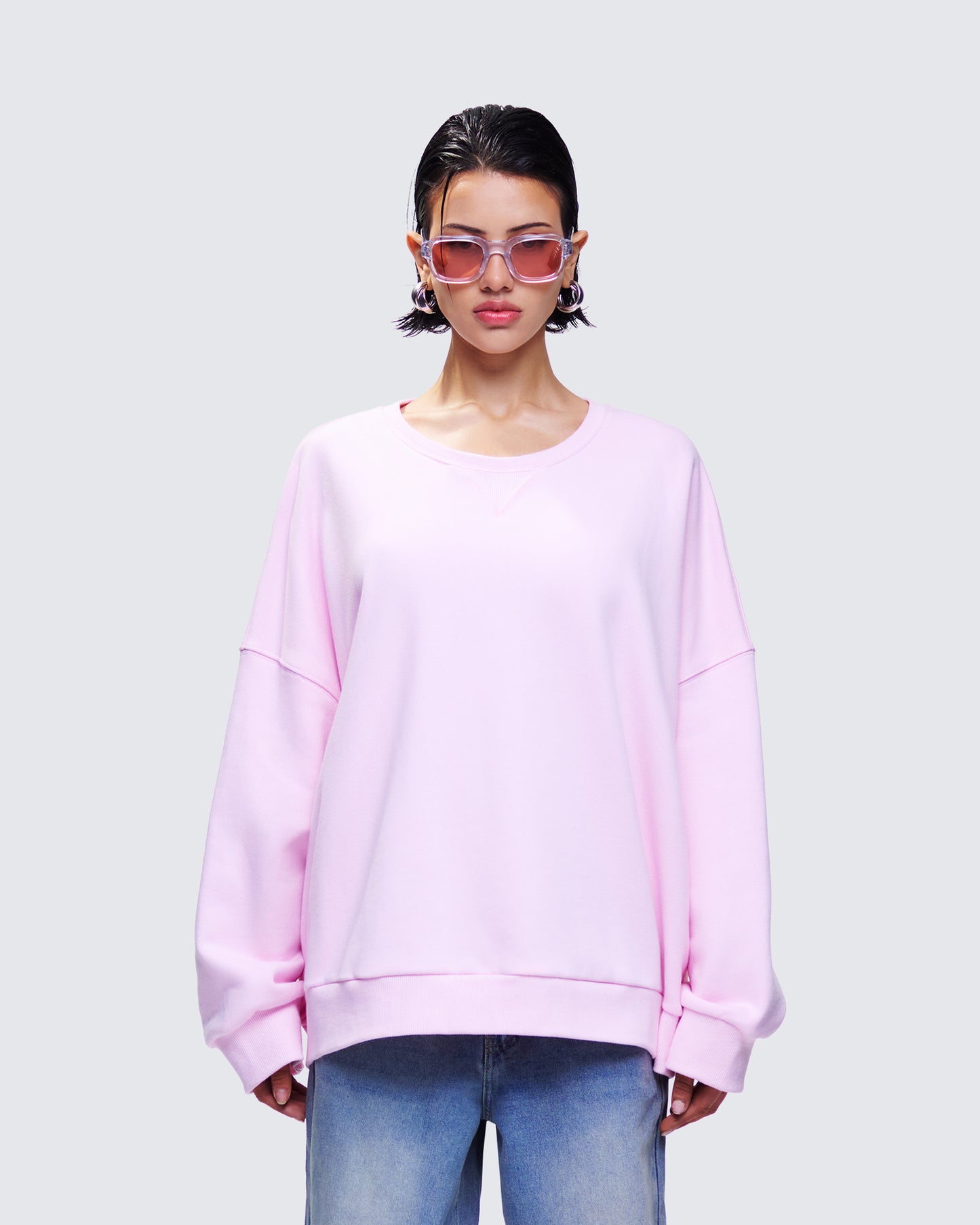 Salima Pink Oversized Sweater model front