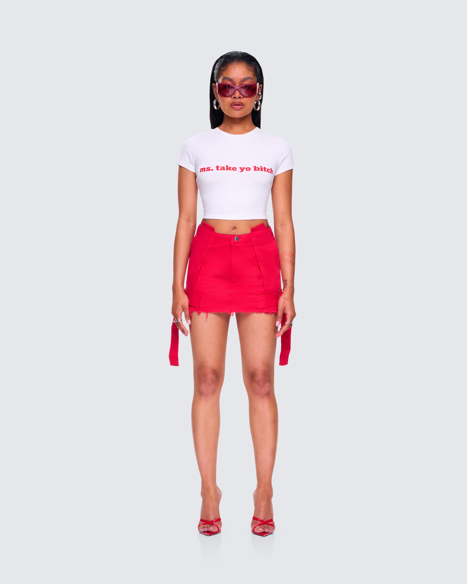 Seanna Graphic Set model front