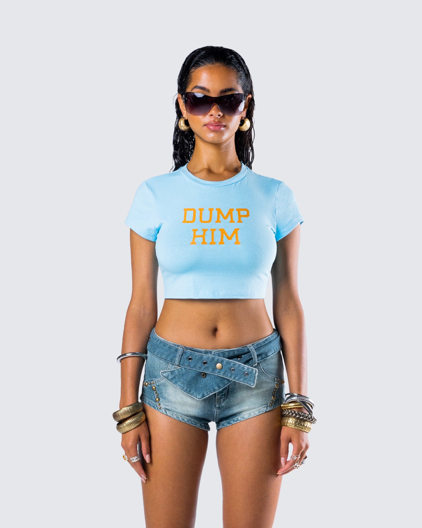 Seraina Aqua Graphic Top model front