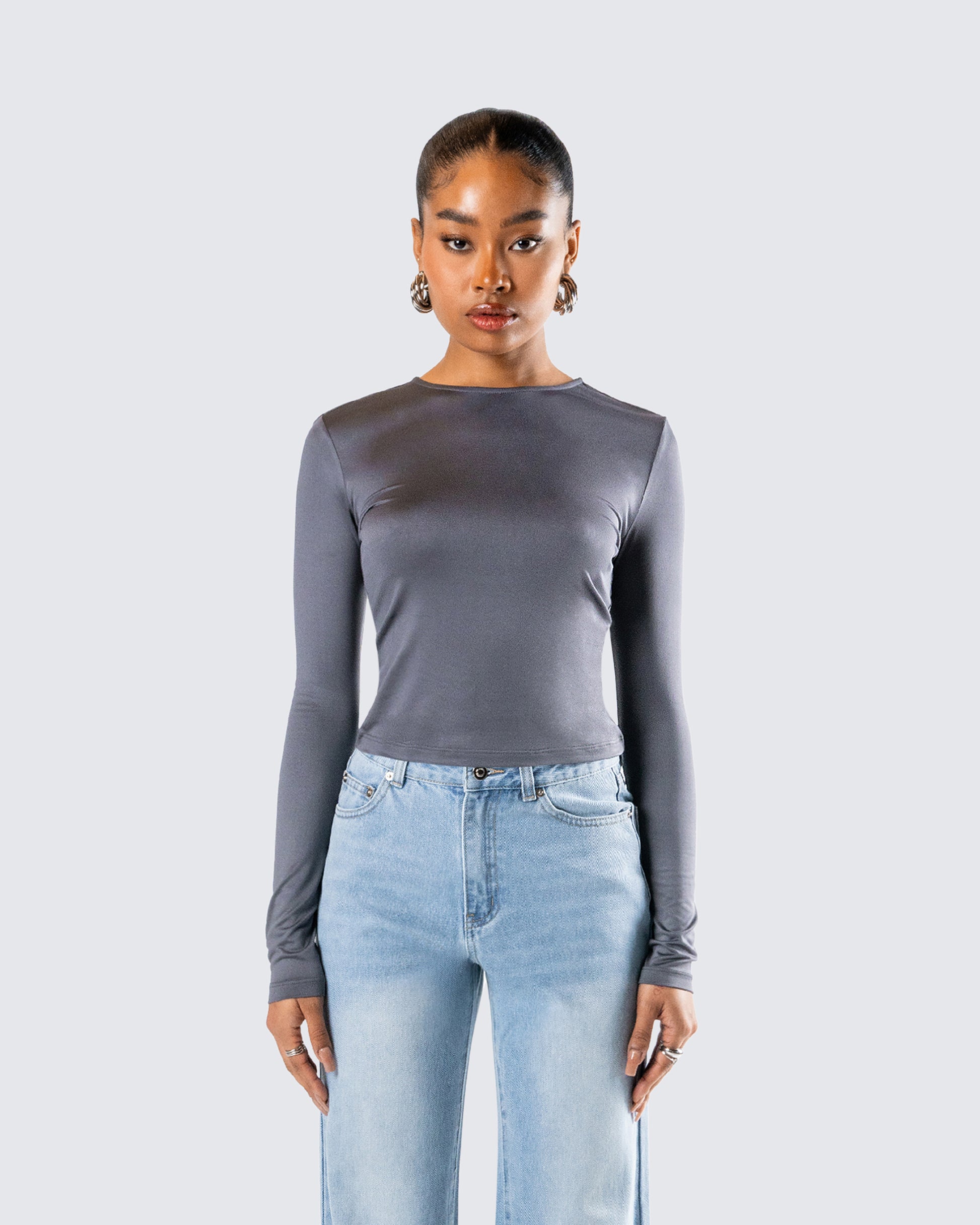 Vivi Grey Jersey Long Sleeve Top model front