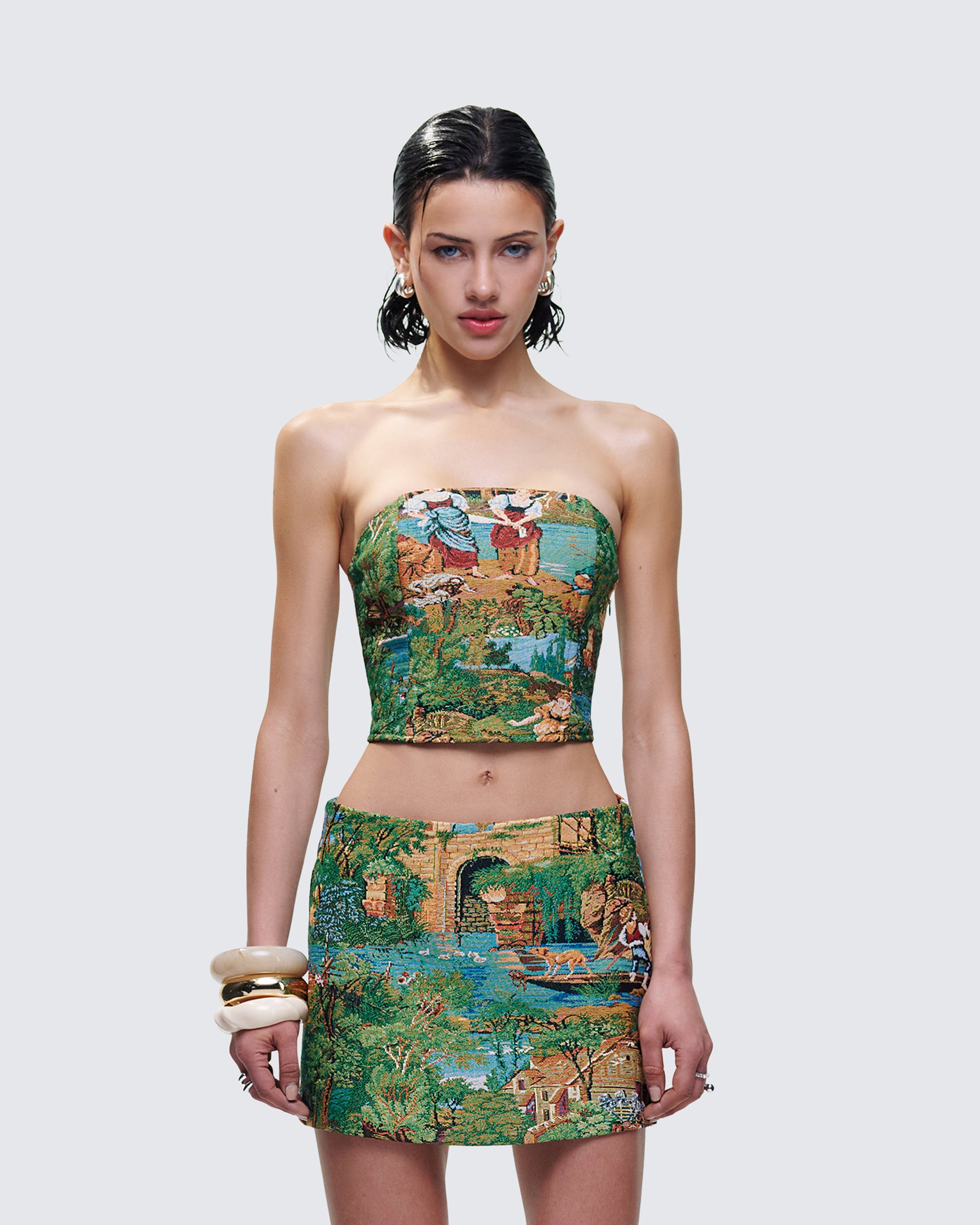Viviette Tapestry Corset Top model front
