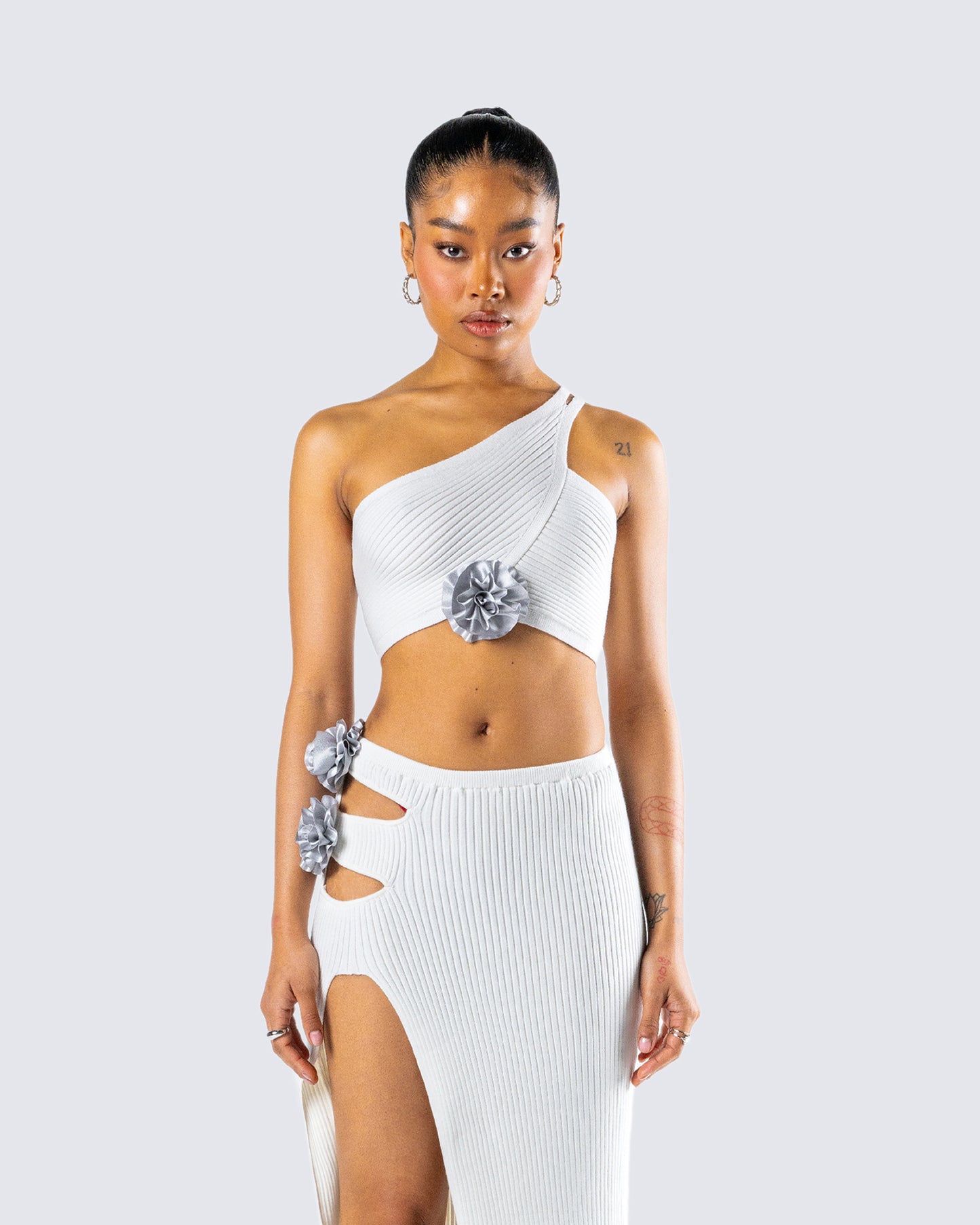 Yuka White Rosette Knit Crop Top model front