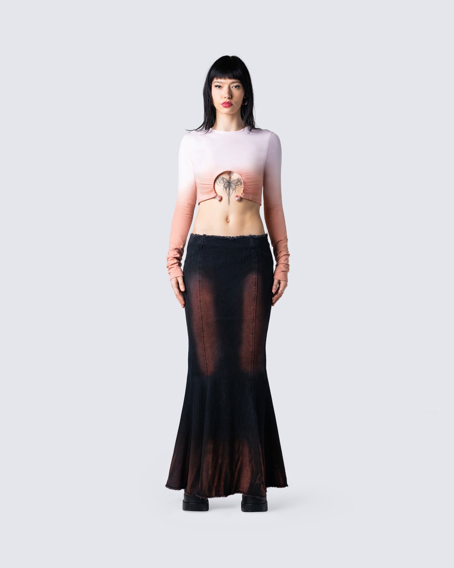 Raine Rebellious Set model front