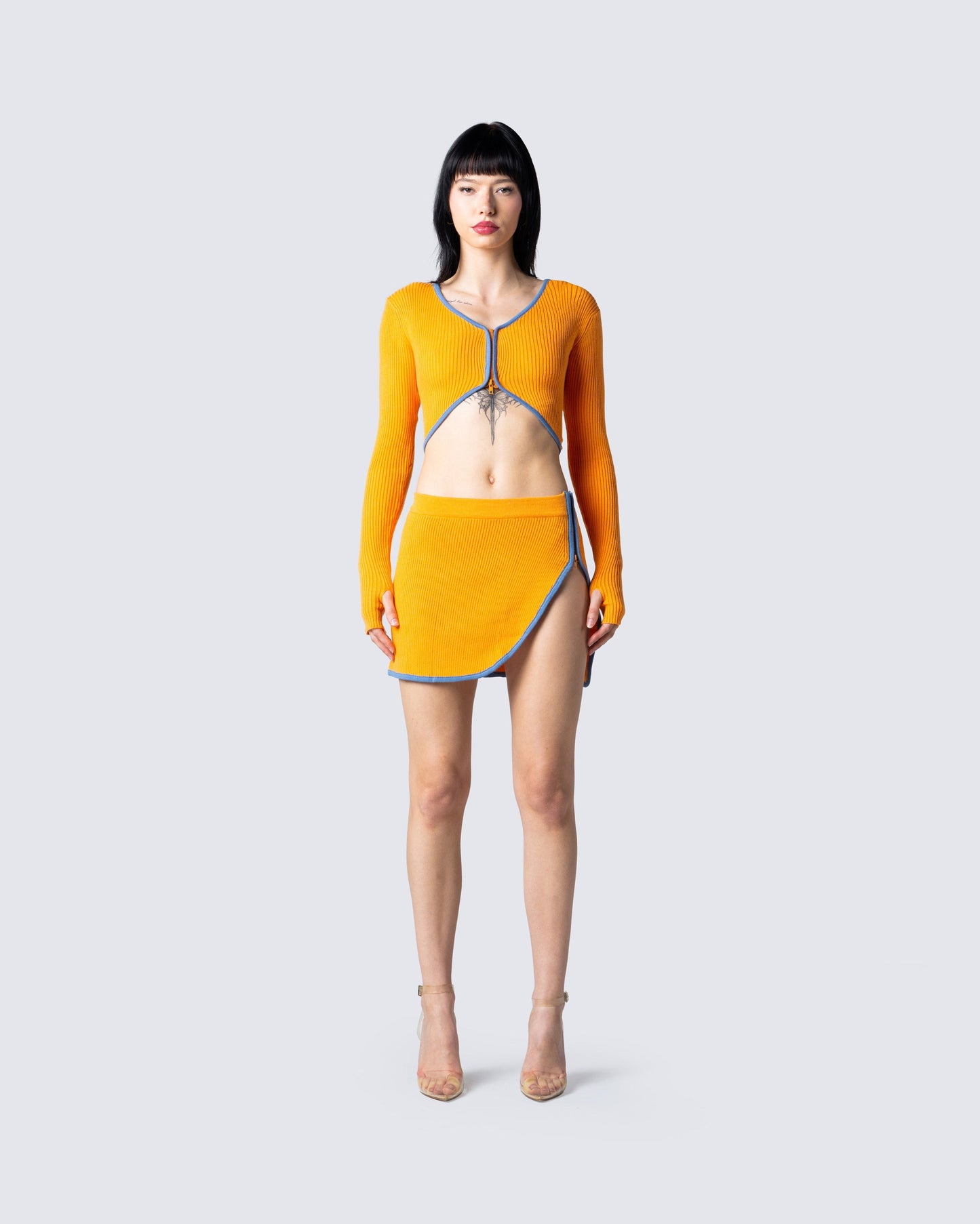 Riley Radiating Set model front