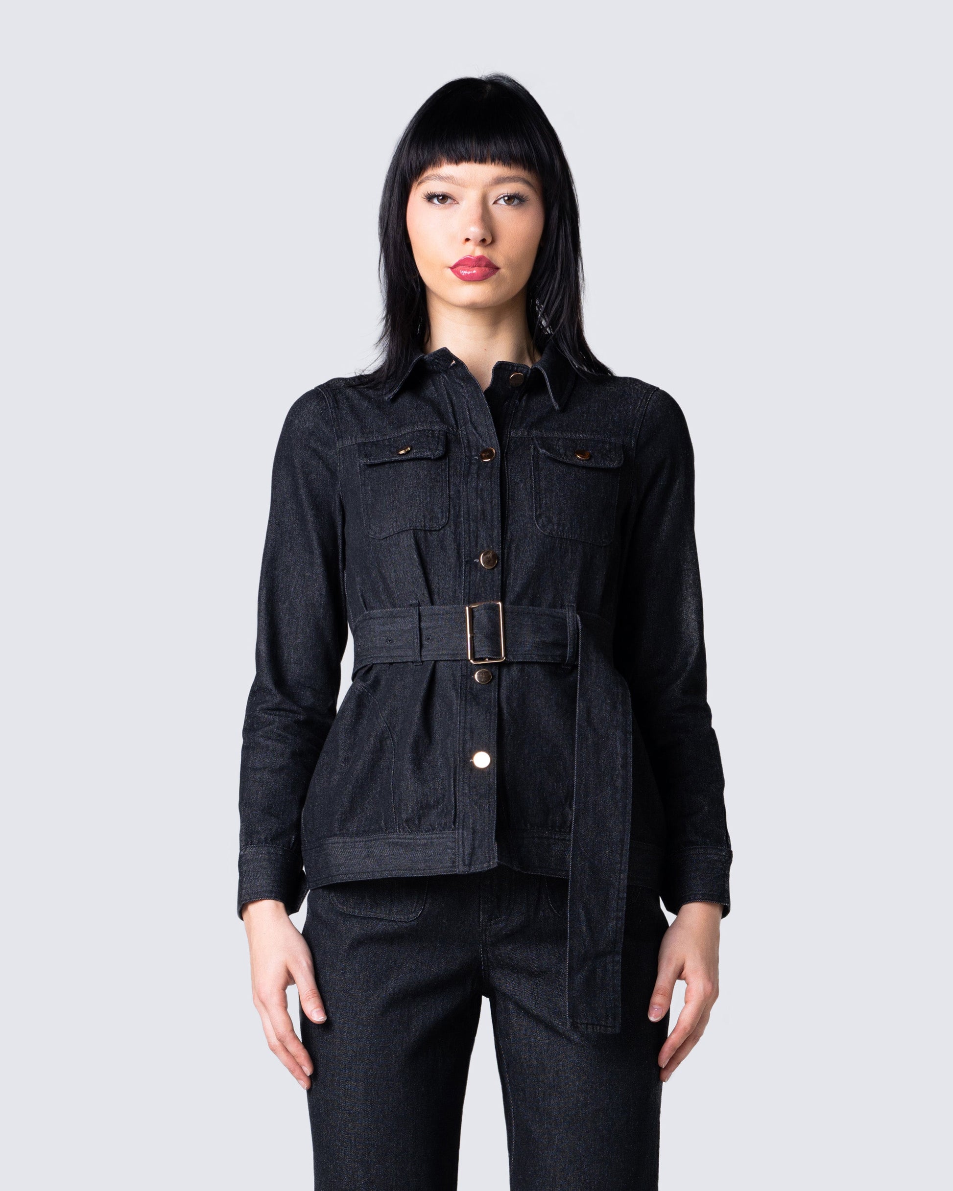 Robin Black Jean Jacket model front