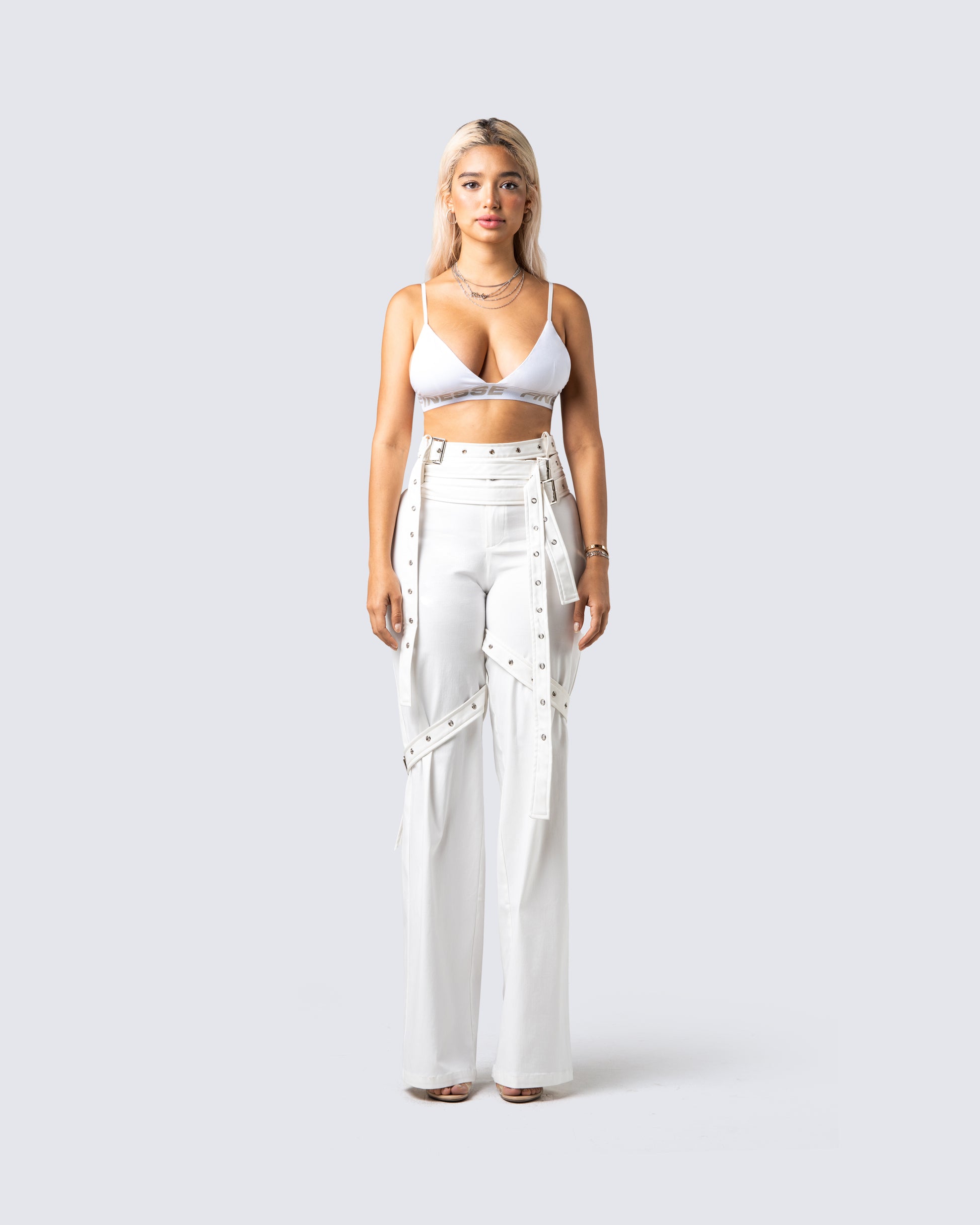 Pia Promiscuous Set model front